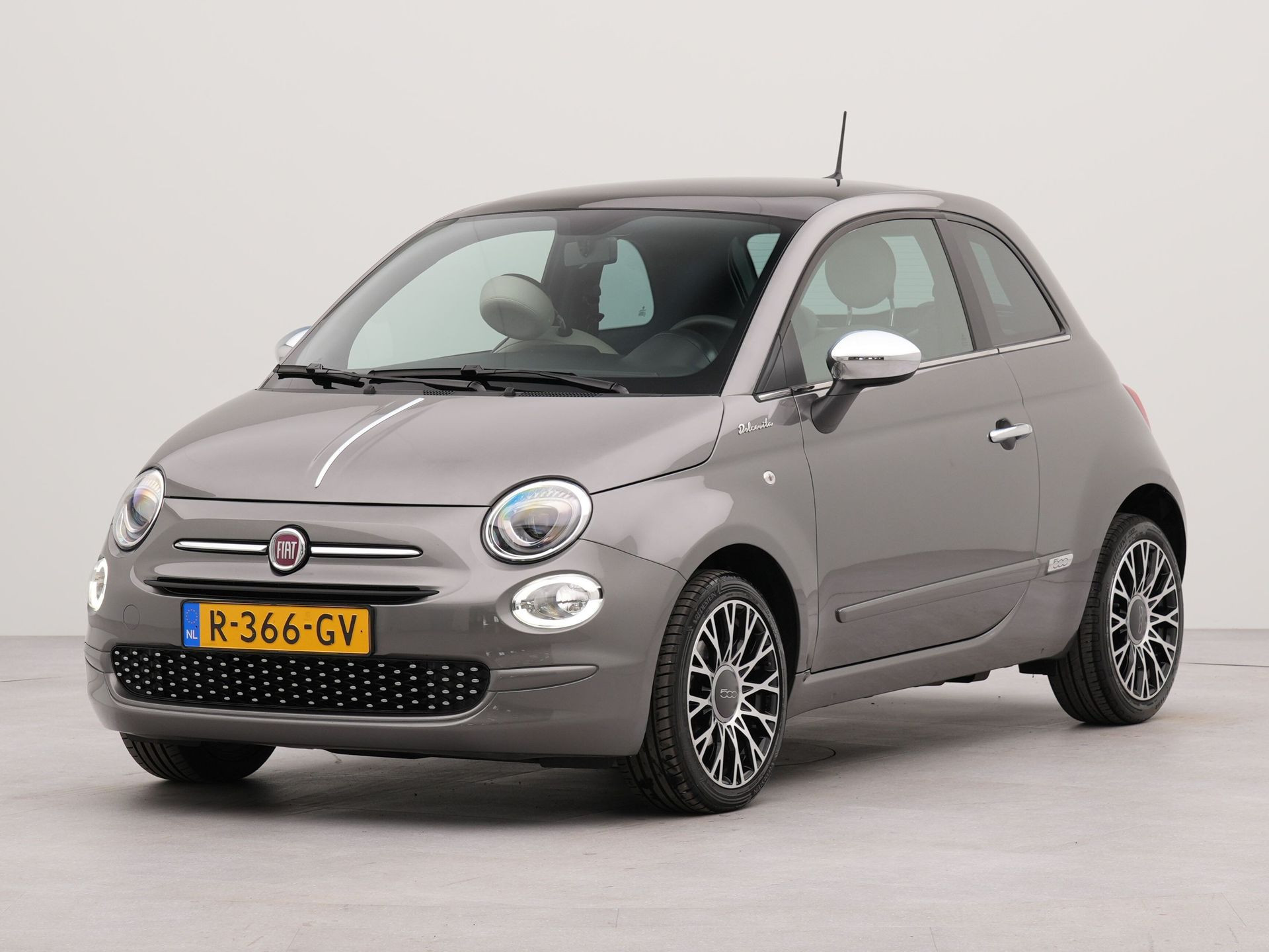 Fiat 500 1.0 Hybrid Dolcevita | Appconnect | Bluetooth | Airco | Panoramadak |