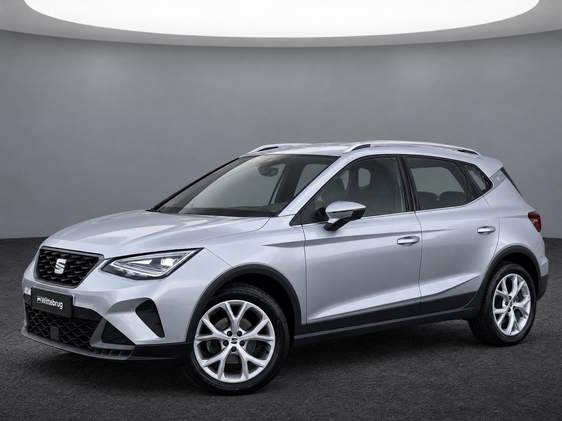 SEAT Arona 1.0 TSI FR / Full-LED / Stoelverwarming / Parkeersensoren Achter / Draadloze App-Connect / Navigatie **