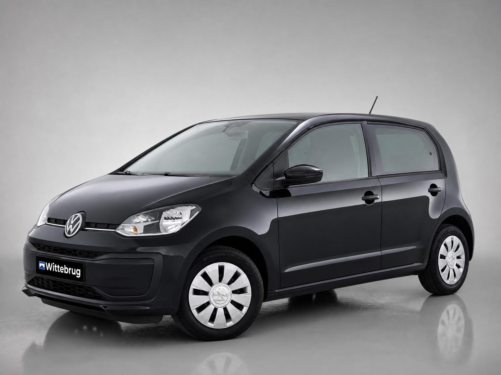 Volkswagen up! 1.0 / Airco / DAB / / Telefooninterface / Ruitbediening voor elektrisch P4