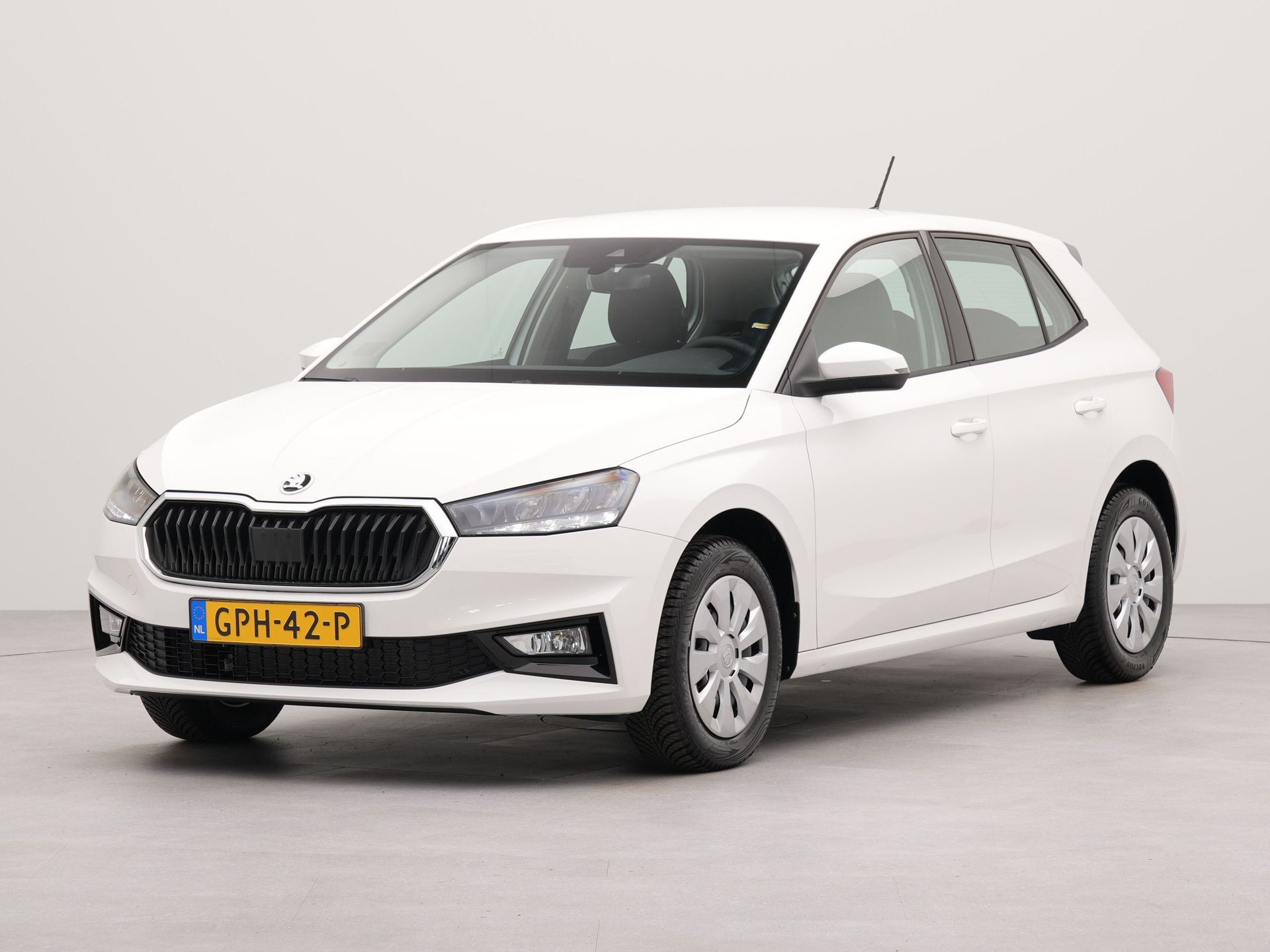 Škoda Fabia 1.0 TSI Essence | Appconnect | Bluetooth | Parkeersensoren achter |