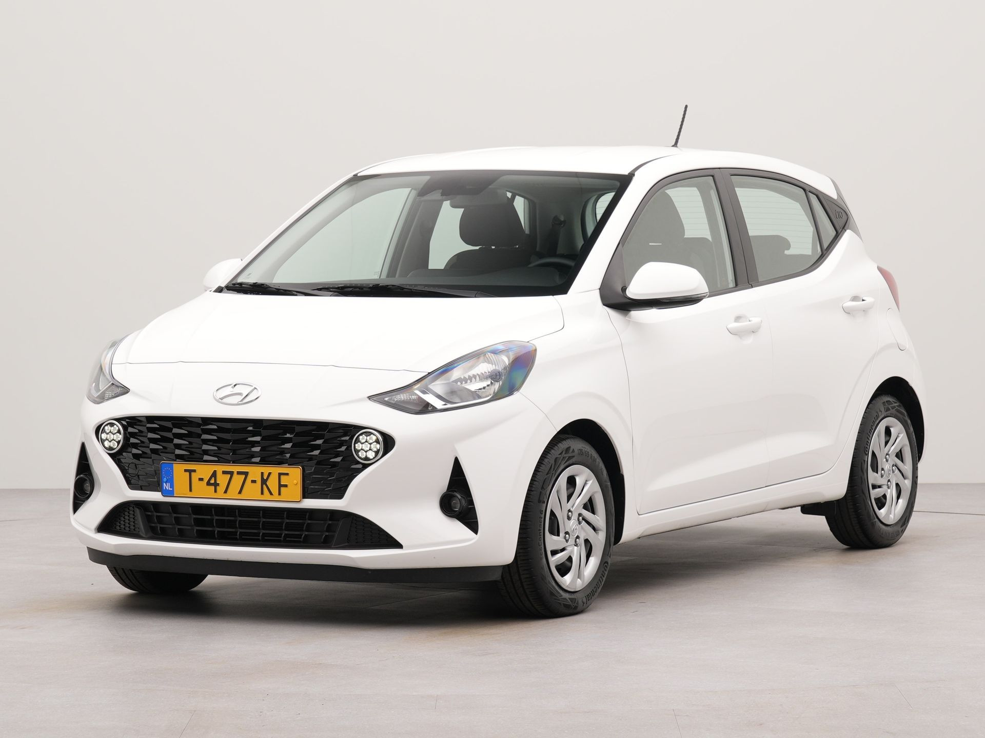 Hyundai i10 1.0 Comfort 5-zits | Apple Carplay | Bluetooth | Spraakbediening | Cruise control | Airco | Armsteun voor |