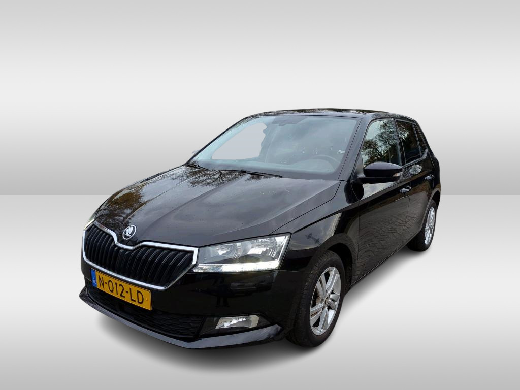 Škoda Fabia 1.0 TSI Online Edition / Apple Carplay / Climate Control / PDC / 15 Inch
