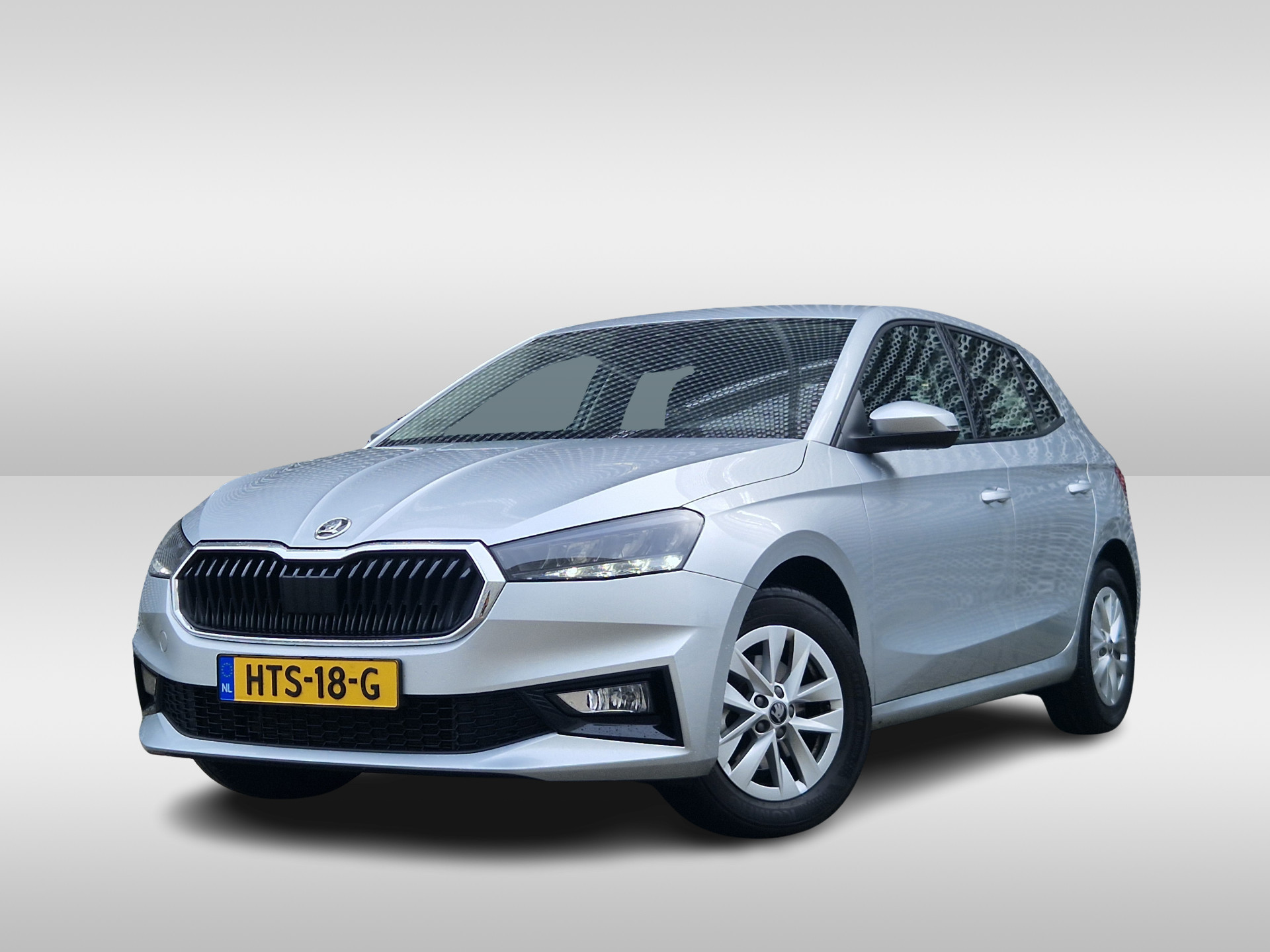 Škoda Fabia 1.0 TSI Selection / 15 inch