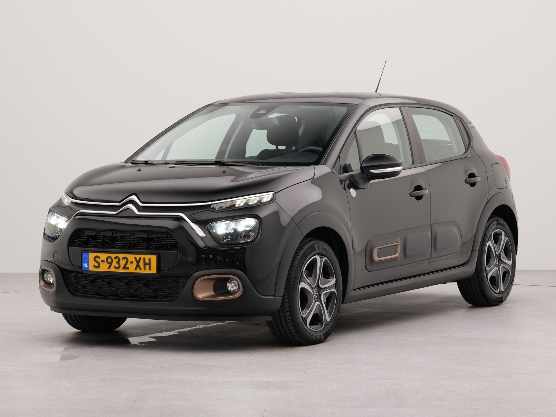 Citroën C3 1.2 PureTech C-Series | Apple carplay | Bluetooth | Airco |