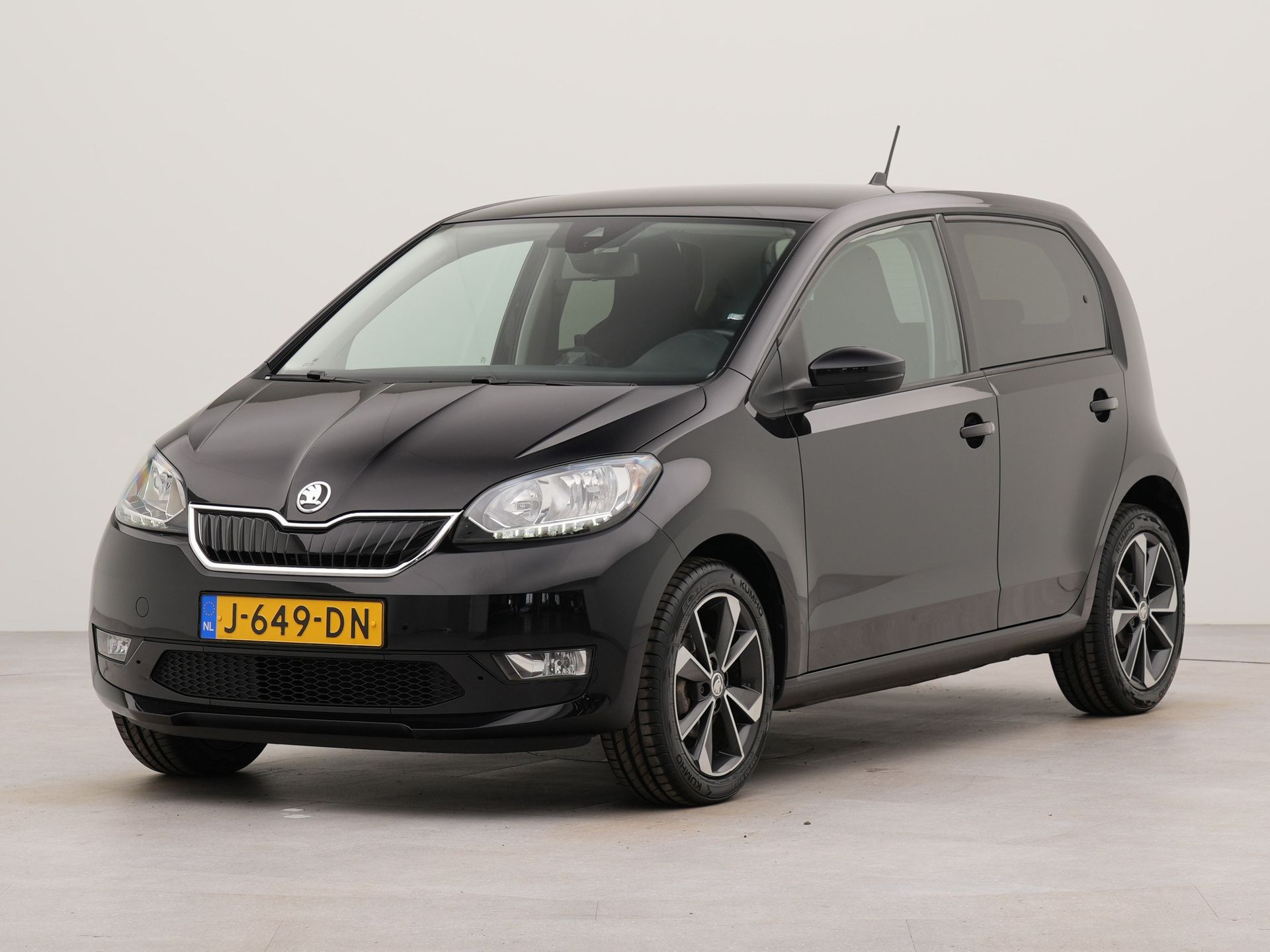 Škoda Citigo e-iV EV Style | SoH 94,1% | Bluetooth | Parkeersensoren achter | Airco | Regensensor | Cruise control |