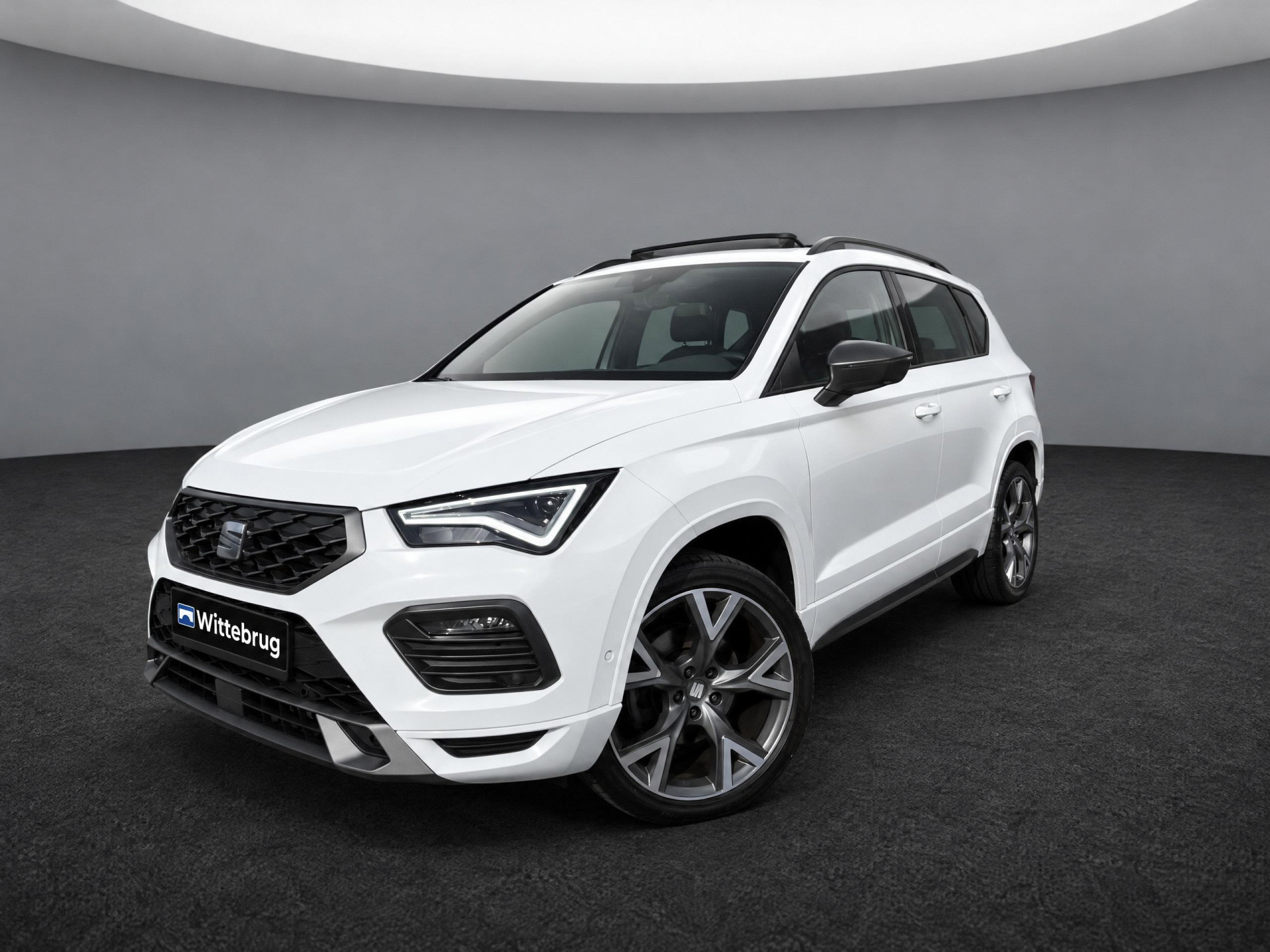 SEAT Ateca 1.5 TSI 150pk FR Business Intense / Panoramadak / Virtual cockpit / Bekleding Dinamica / Keyles Entry / Achteruitrijcamera / App. Connect / Elec. Achterklep / 19''LMV