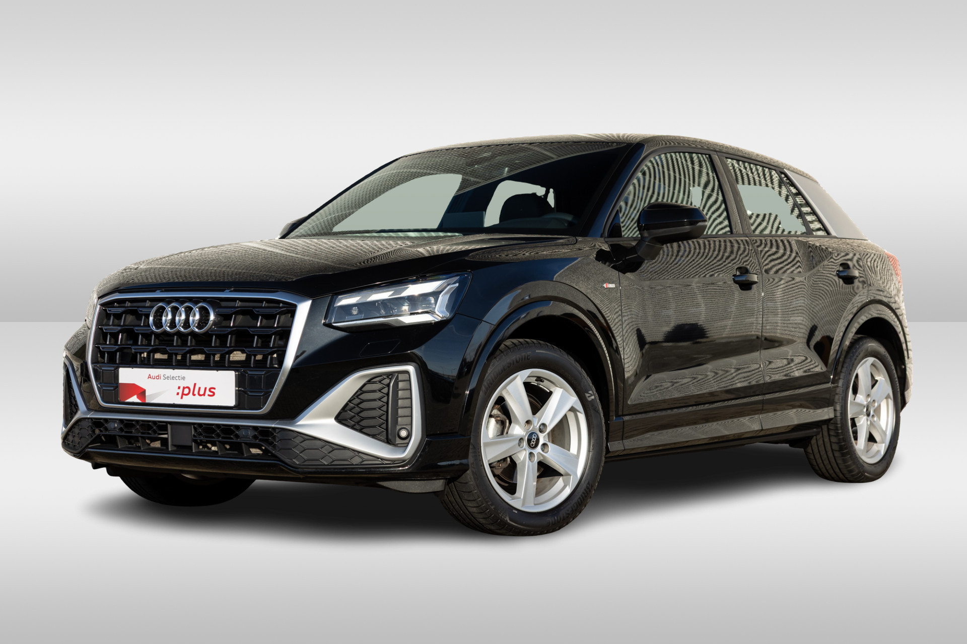 Audi Q2 35 TFSI 150PK S Edition | Apple Carplay | Navi | Matrix Led | 17 Inch |