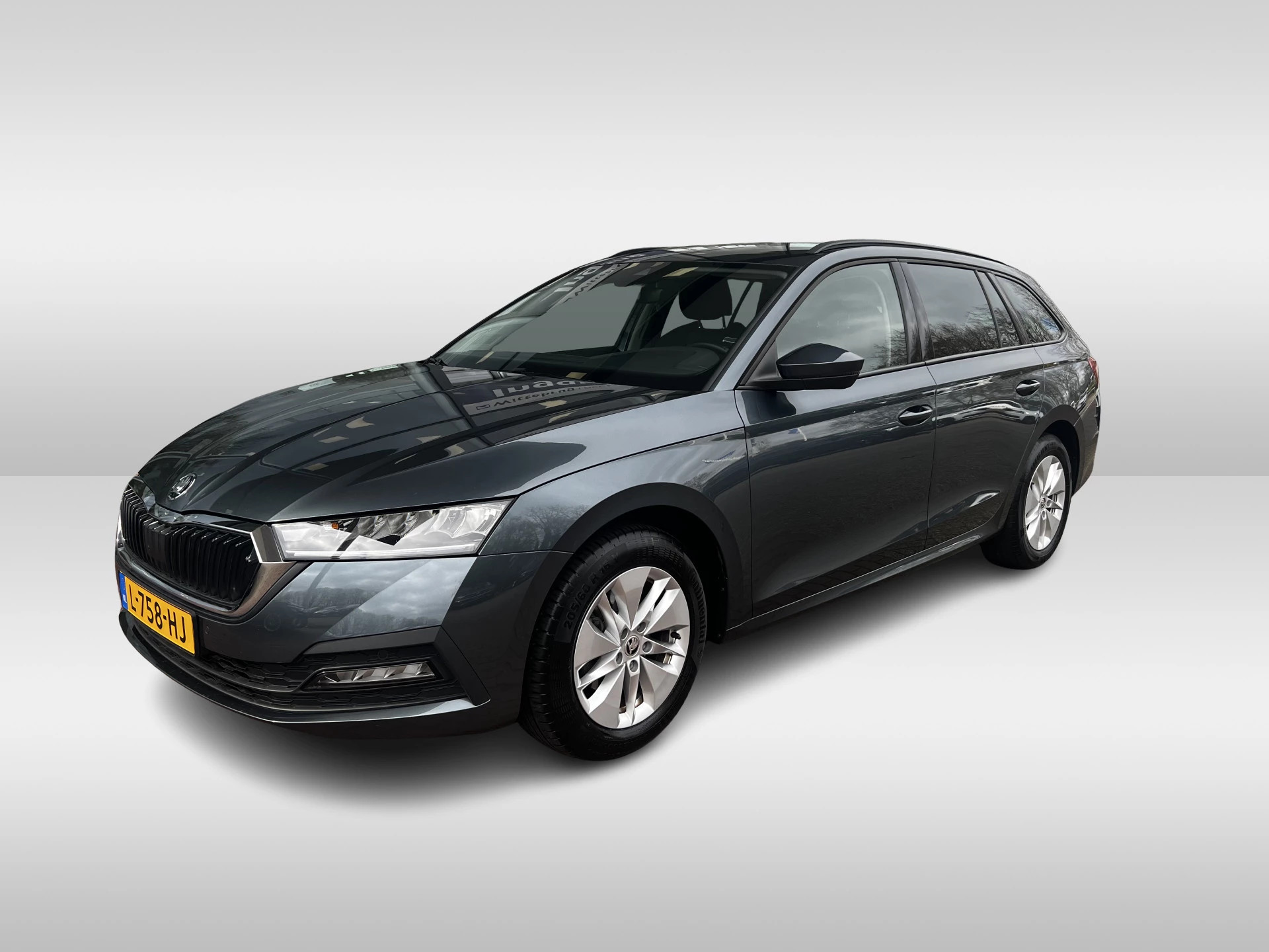 Škoda Octavia Combi 1.0 TSI Business Edition Metallic/ Digitale Cockpit/ Led/ Elec. K./ Do glas/ Clima/ Navi/ Parkeersensoren/ 16 lmv