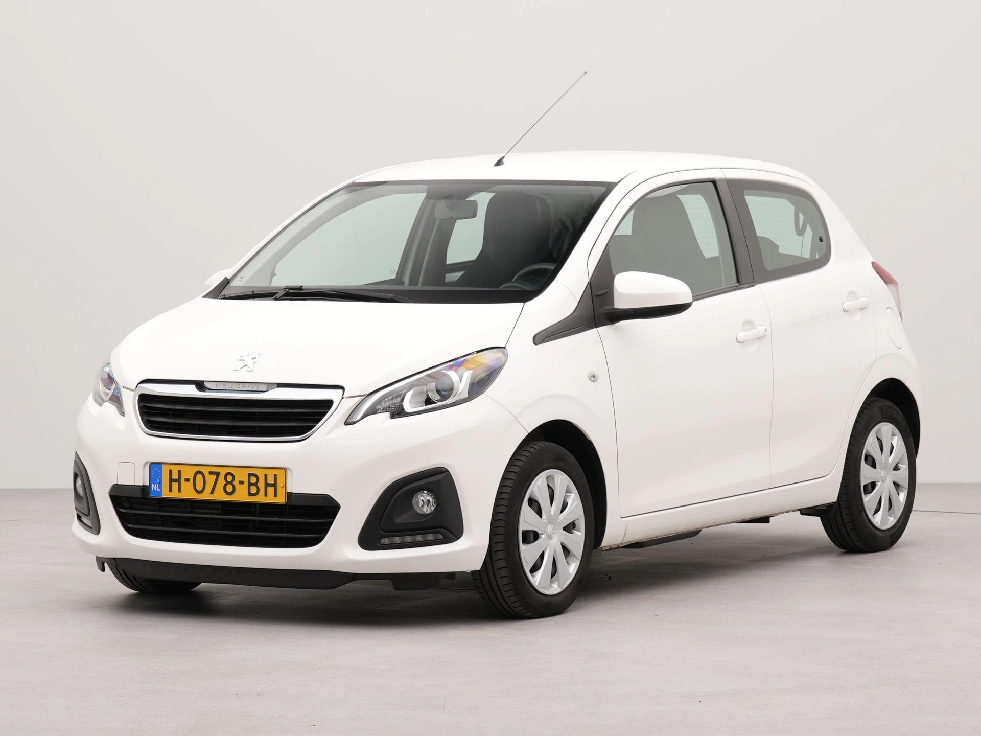Peugeot 108 1.0 e-VTi Active | Bluetooth | Airco |