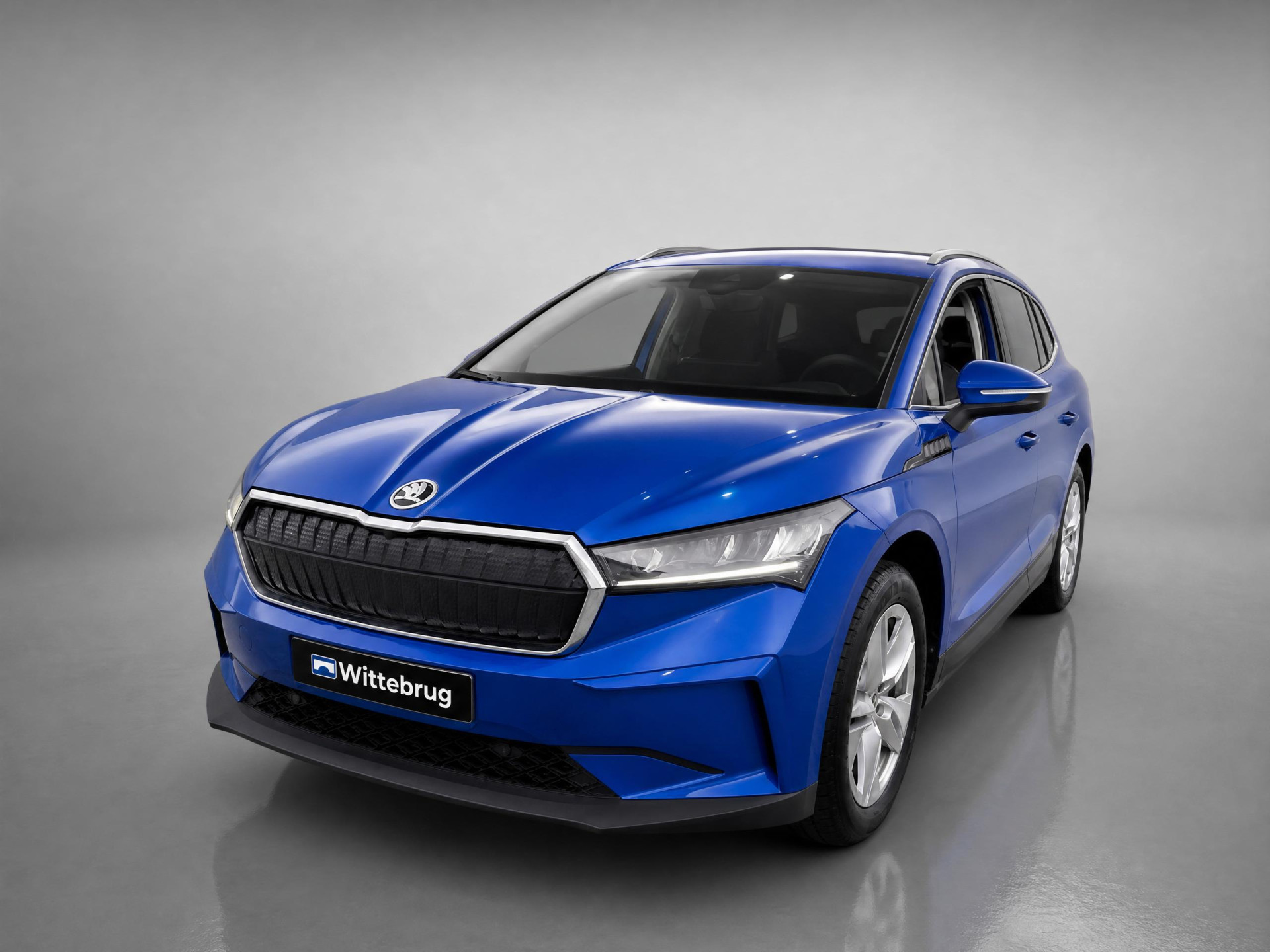 Škoda Enyaq iV 60 / Navigatie / Zwenkbare trekhaak / Parkeersensoren V+A /  Lichtmetaal 19 inch /
