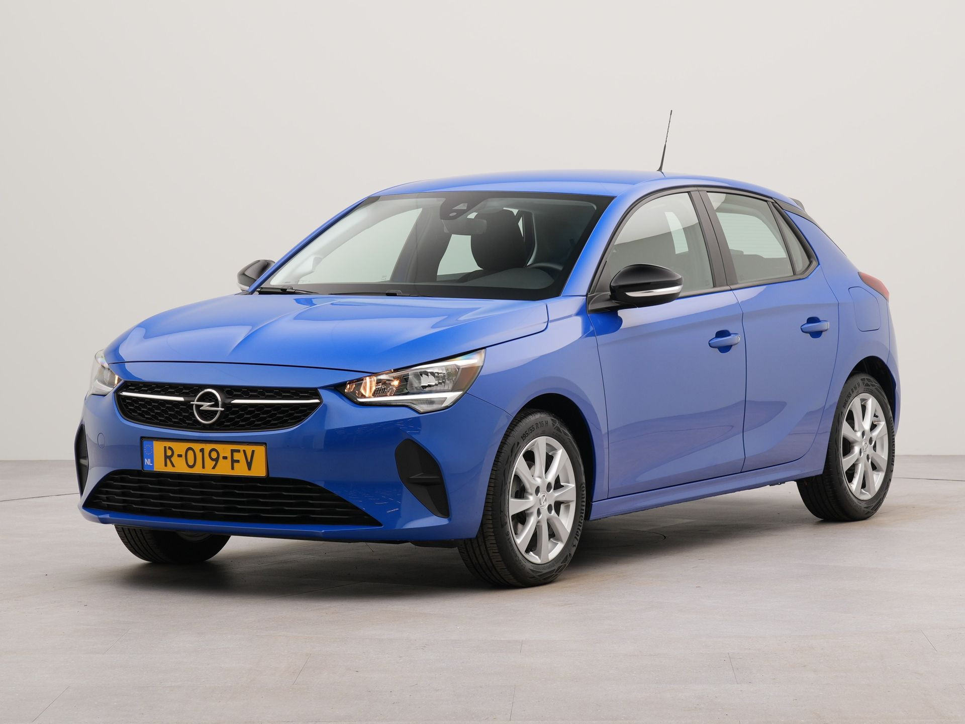 Opel Corsa 1.2 Edition Apple carplay | Android auto | Parkeer sensoren achter | Cruise control |