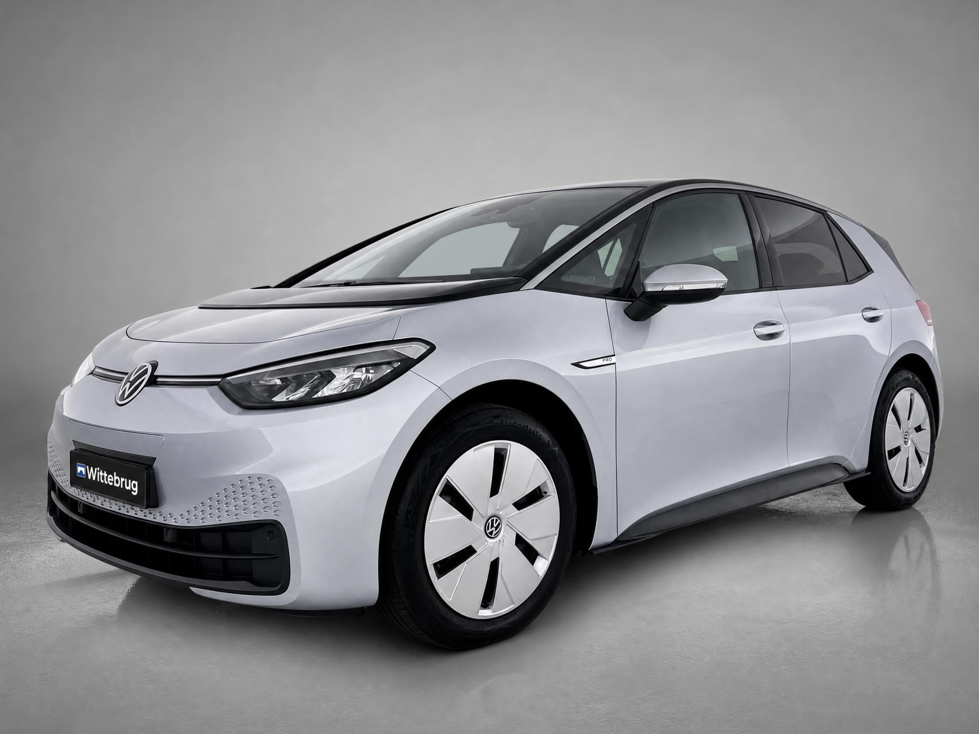 Volkswagen ID.3 Life 58 kWh / Navigatie / App connect / Parkeersensoren V+A / Stoel+stuur verwarming / P4