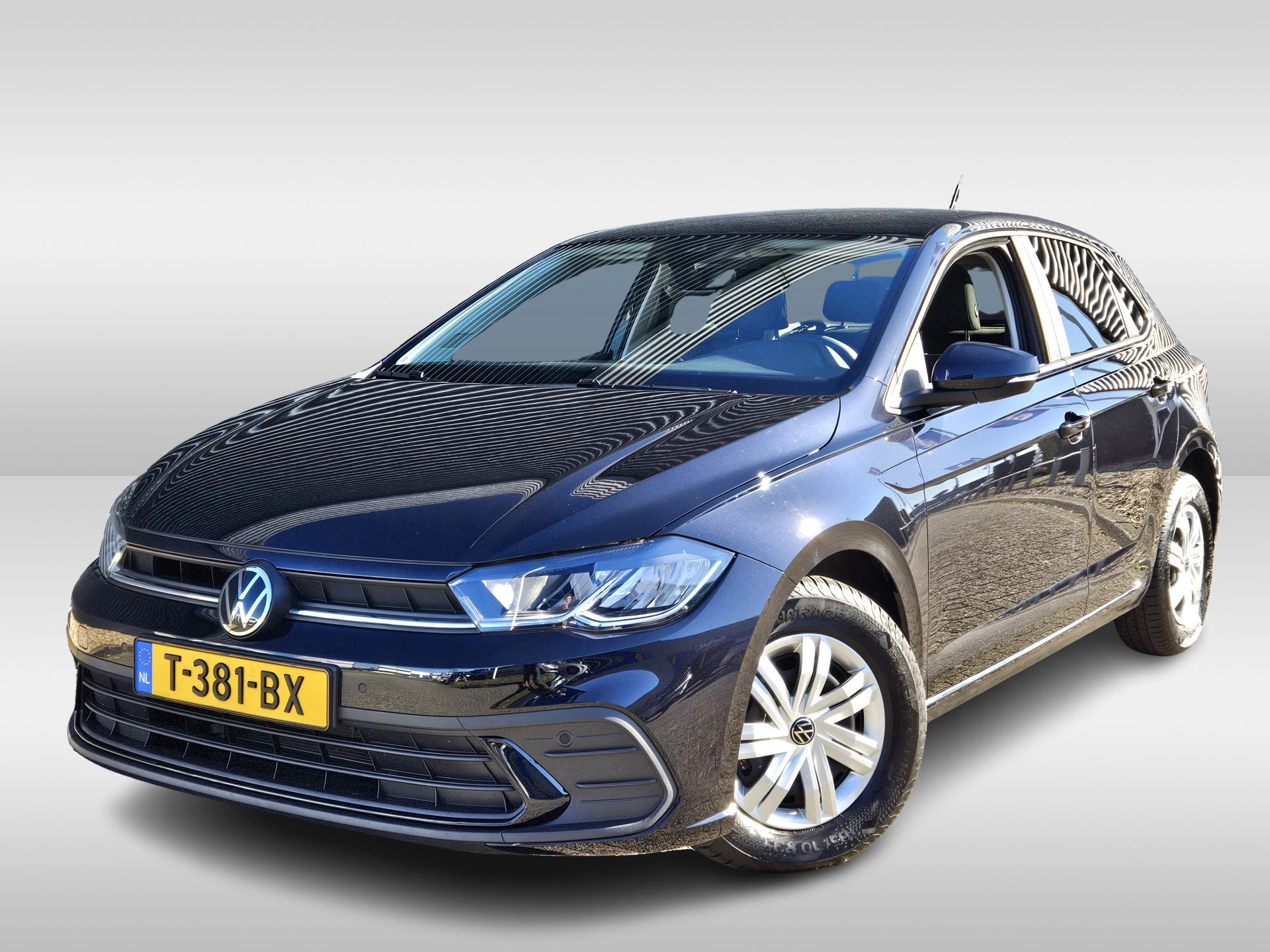 Volkswagen Polo 1.0 MPI Polo | Stoelverwarming | Navigatie via Apple Carplay en Android Auto | Airco | Bluetooth | Elektrisch Inklapbare Spiegels | Nieuw Model !!