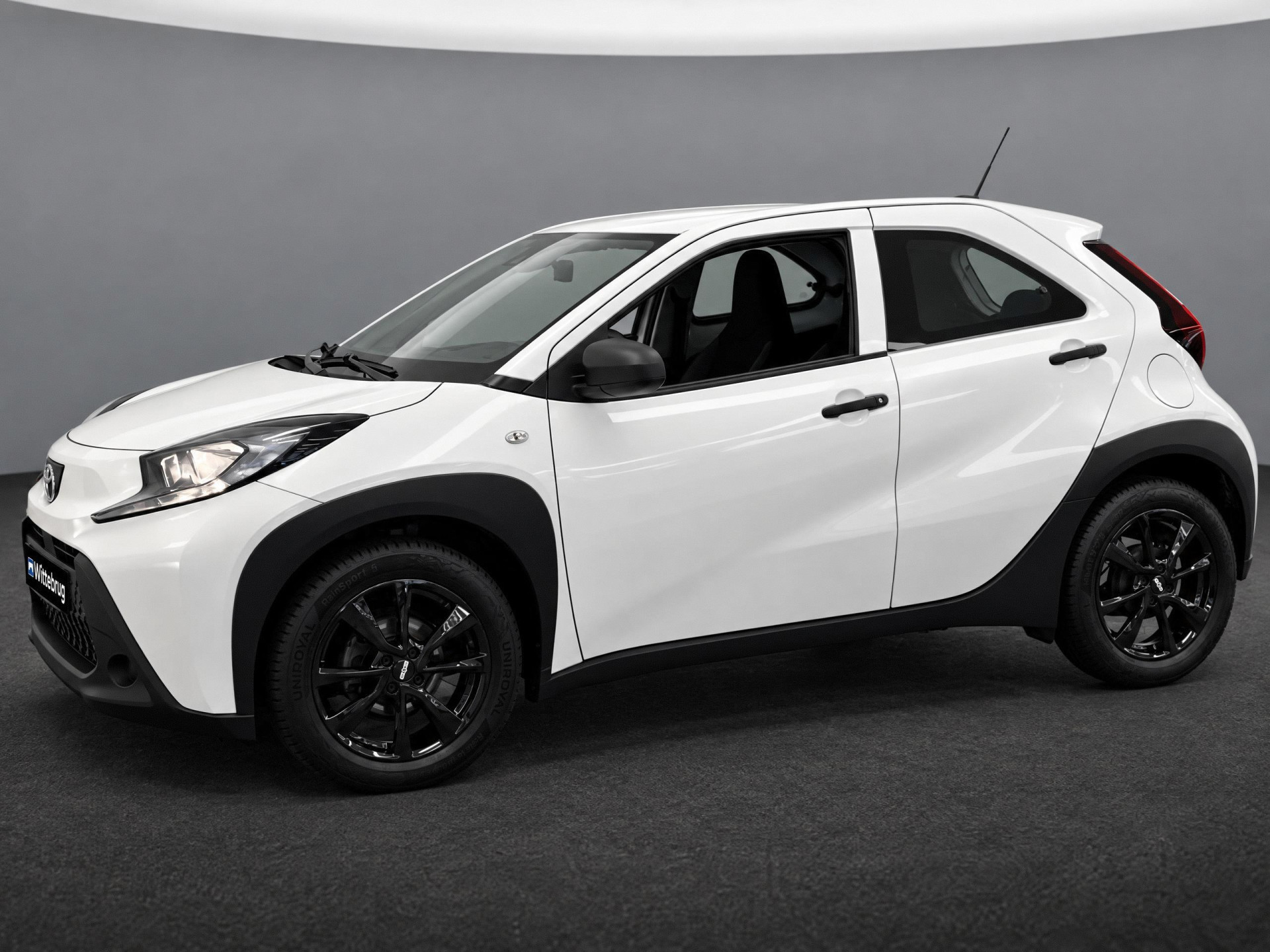 Toyota Aygo X 1.0 VVT-i MT BLACK PACK | CARPLAY / NAVIGATIE BY APP !