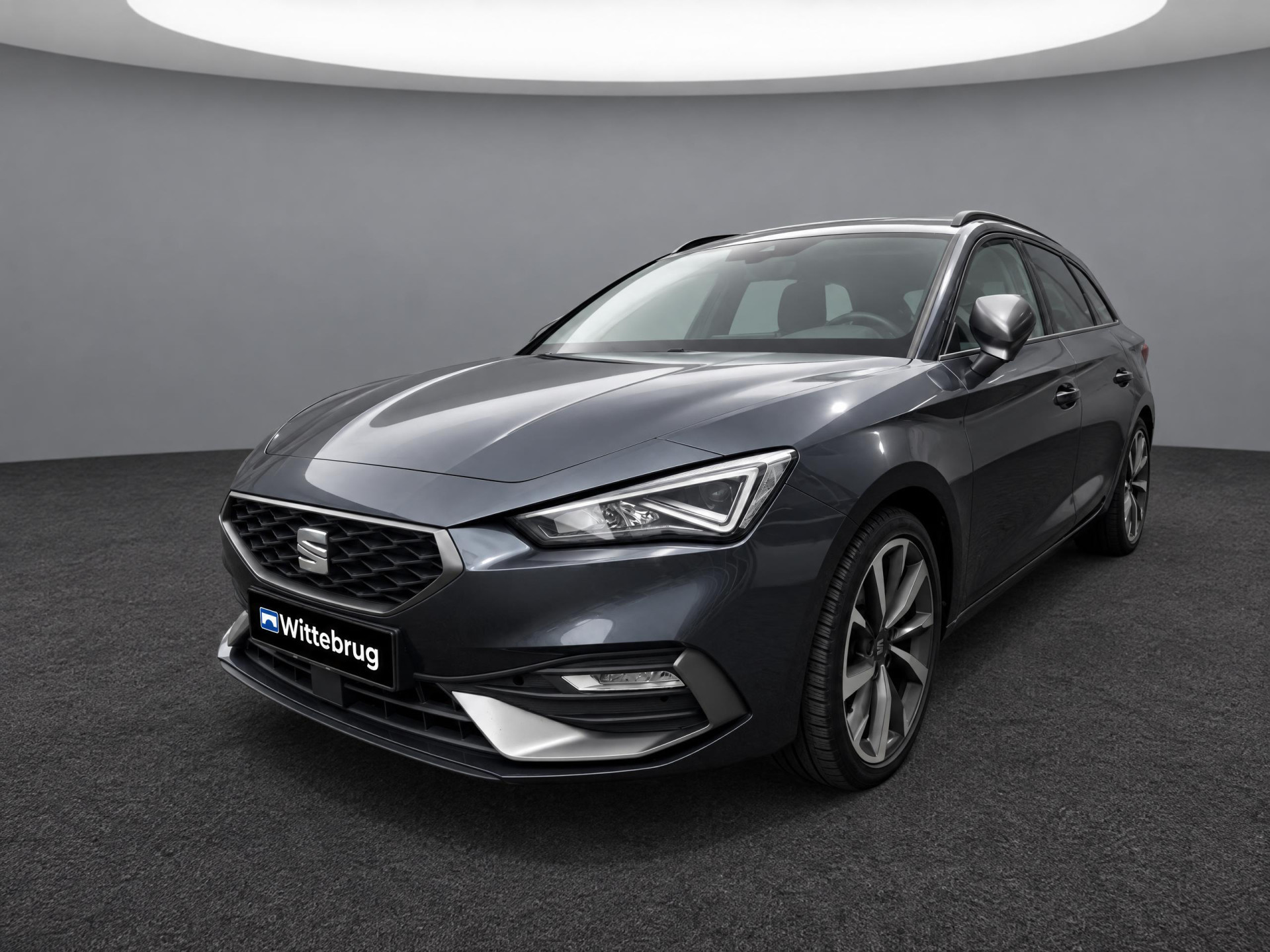 SEAT Leon Sportstourer 1.5 eTSI 150pk FR Business Tech DSG Automaat Winter+ Tech pakket / Navigatie / Clima / Carplay / Parkeersensoren / 18