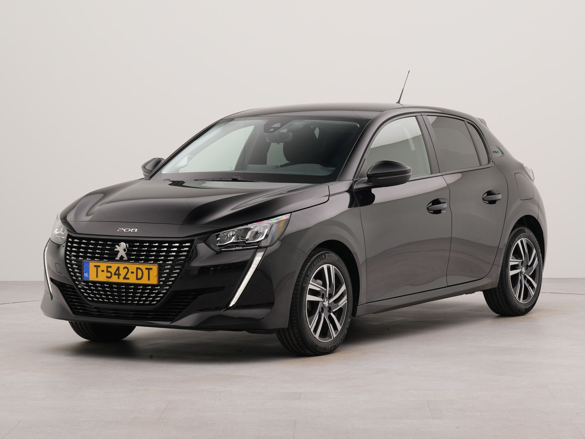 Peugeot 208 1.2 PureTech Style | Apple Carplay/Android Auto |