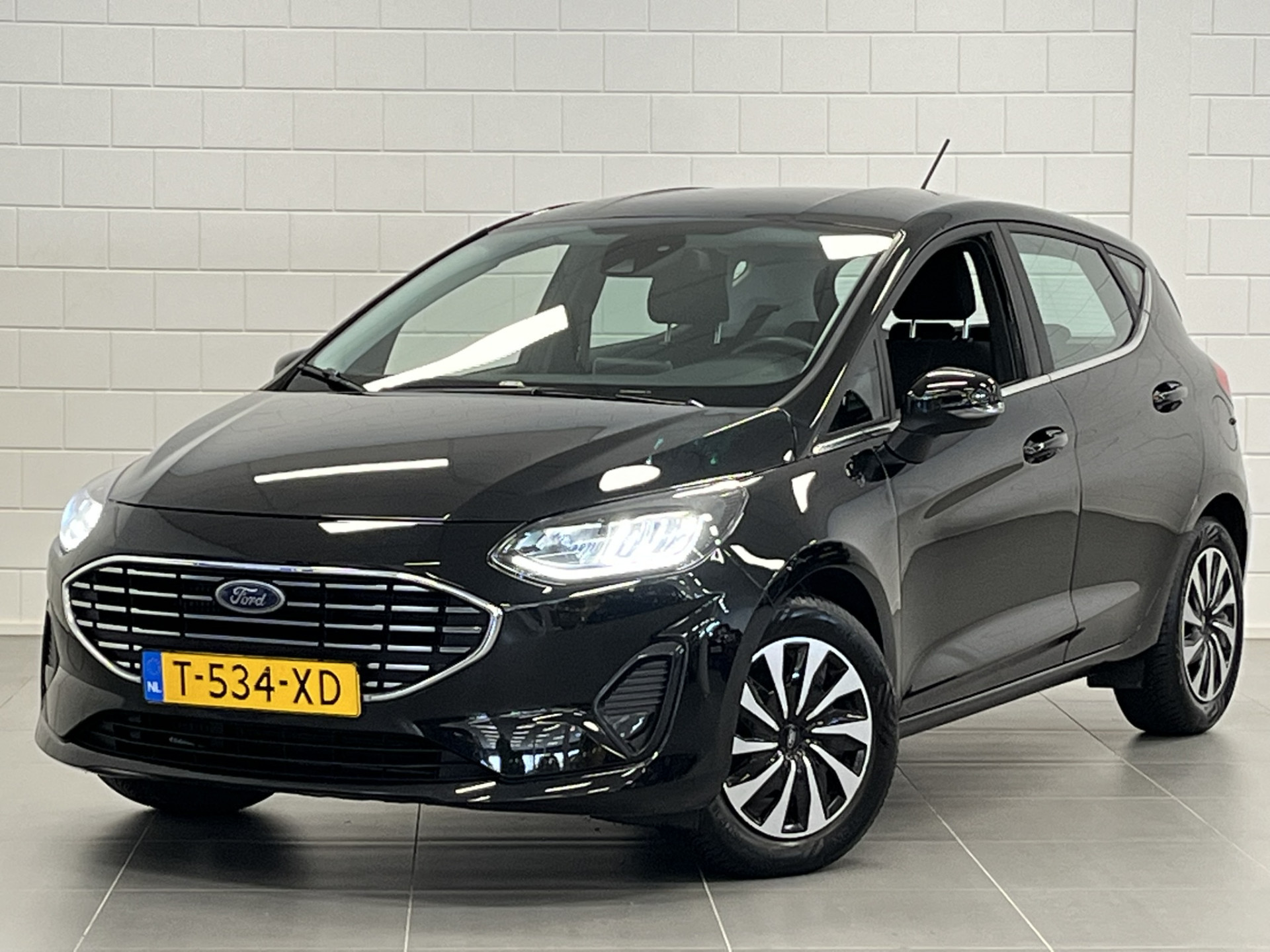 Ford Fiesta 1.0 EcoBoost Hybrid Titanium CARPLAY | LED VERLICHTING | KEYLESS