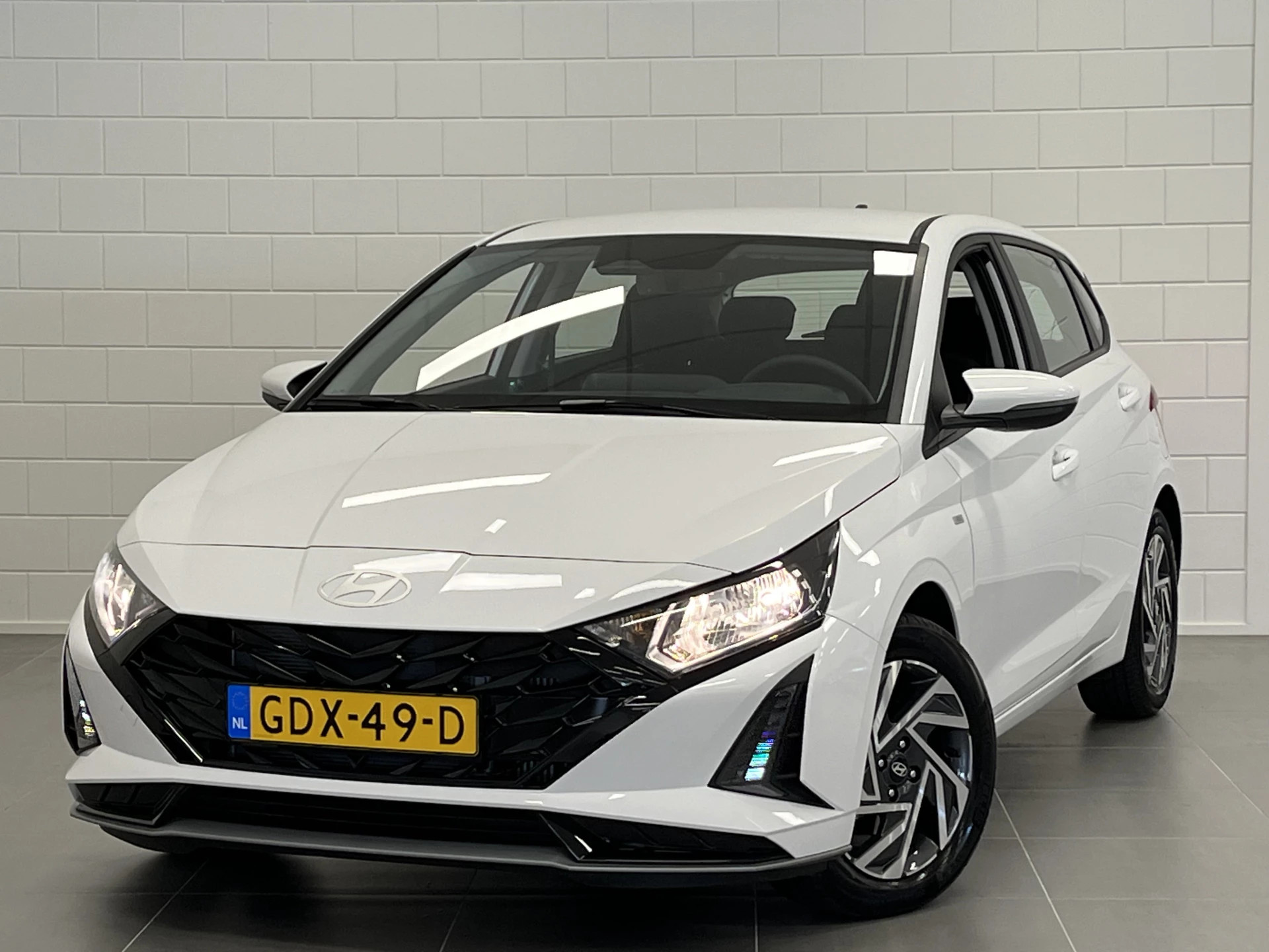 Hyundai i20 1.0 T-GDI Comfort 7CT | APPLE / ANDROID NAVIGATIE | PARKEERCAMERA | DEMO