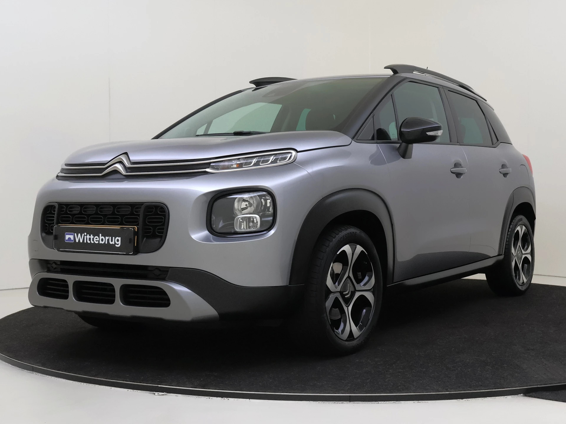 Citroën C3 Aircross 1.2 PureTech Shine | Parkeercamera | Navigatie | Climate Control