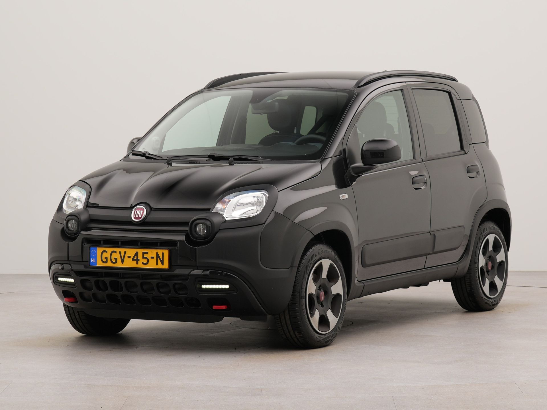 Fiat Panda 1.0 Hybrid Cross | Apple carplay | Bluetooth | Regensensor | Airco | Parkeersensoren achter |