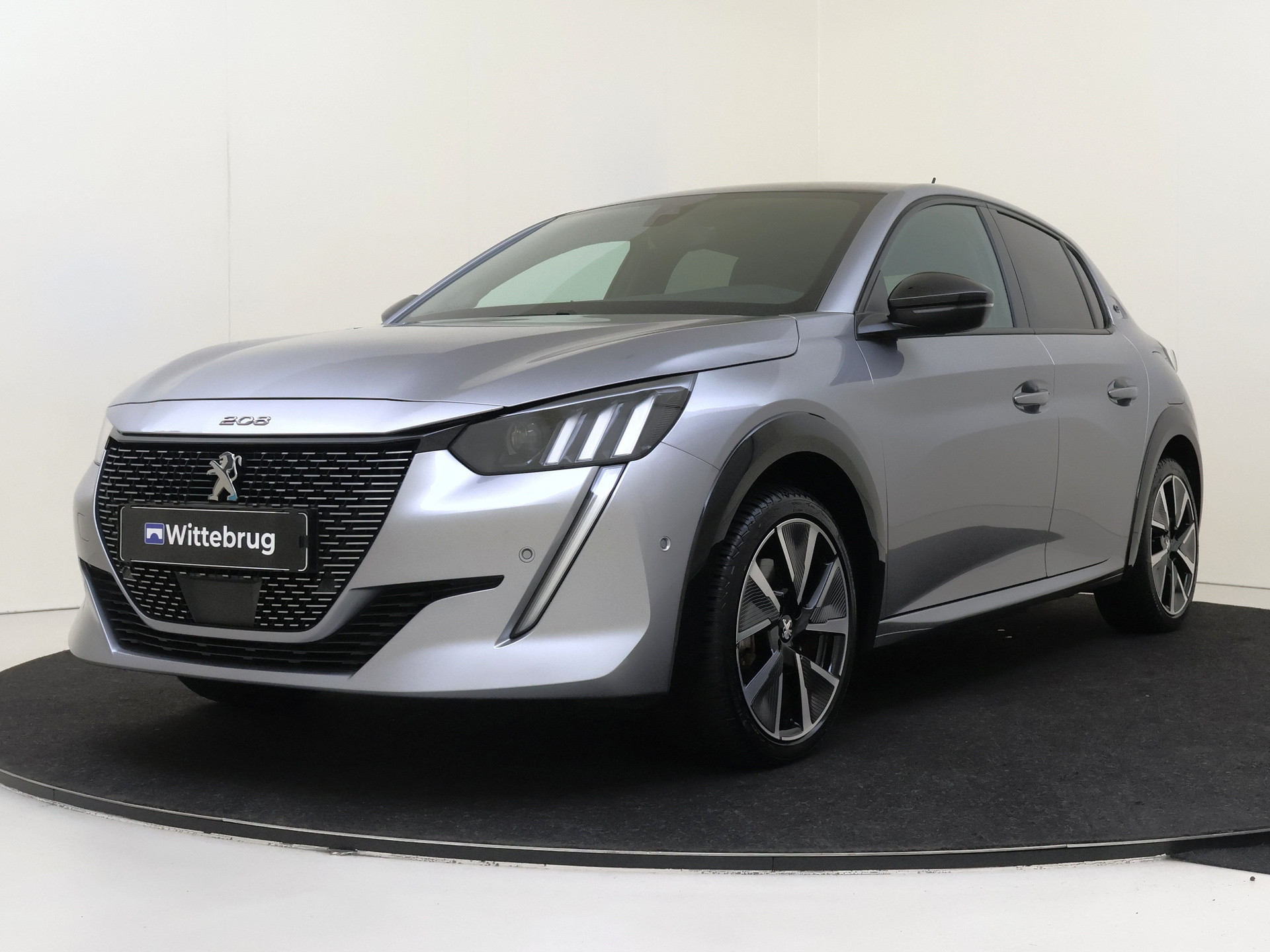 Peugeot e-208 EV GT Pack 136PK 50 kWh Keyless | Camera | Navigatie | Parkeerhulp V&A | Apple Carplay |
