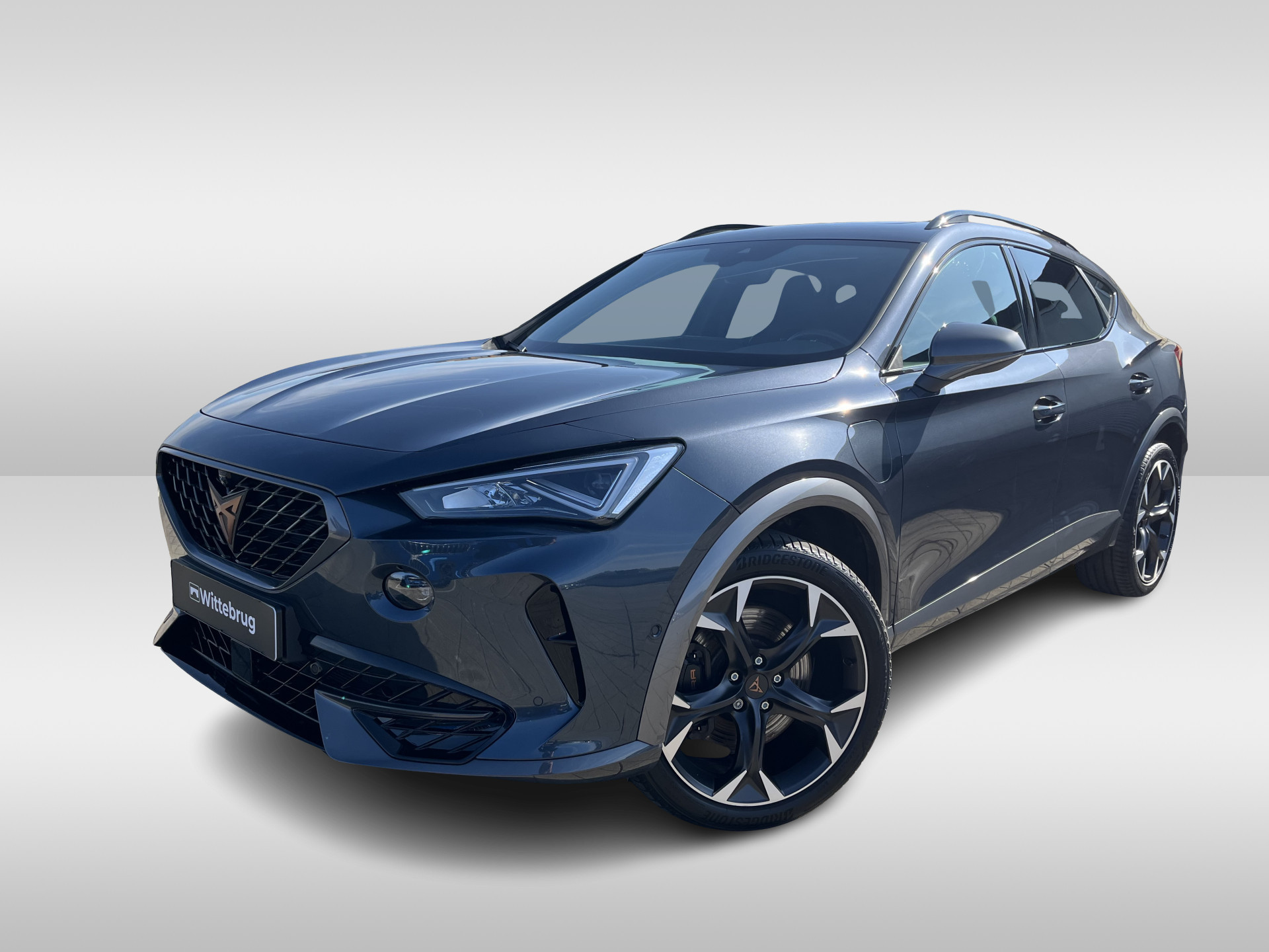 CUPRA Formentor 1.4 e-Hybrid 245pk Black Edition DSG Automaat Leder / Panoramadak / Supersport / Memorystoelen / 360 Camera / Navigatie