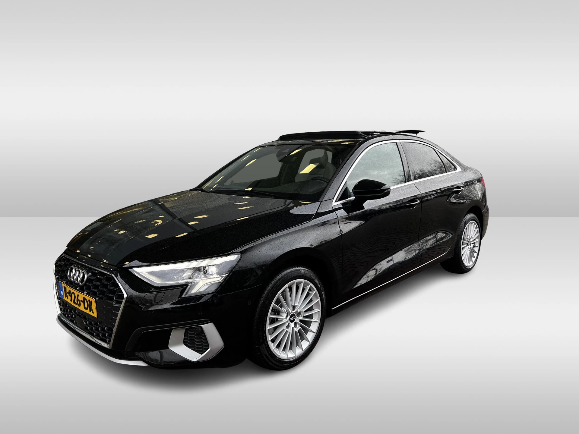 Audi A3 Limousine 30 TFSI Business edition / Leder / Full Led / Panorama dak / Audi Sound System / 12 Maanden Audi Selectie+