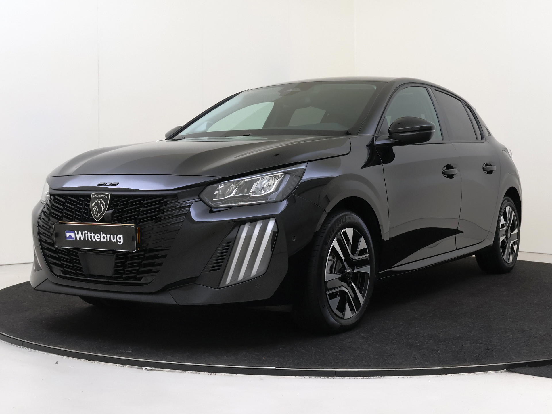 Peugeot 208 1.2 Hybrid 110 e-DCS6 Allure | Navigatie | Parkeercamera