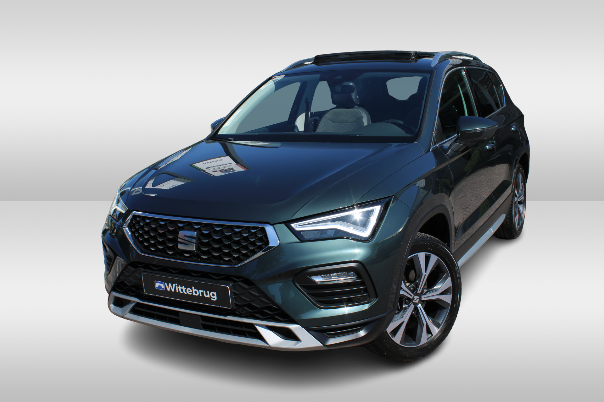 SEAT Ateca 1.5 TSI 150pk Xperience DSG Automaat / Navigatie / Panorama schuifdak / LM 18 inch / Camera / Full LED