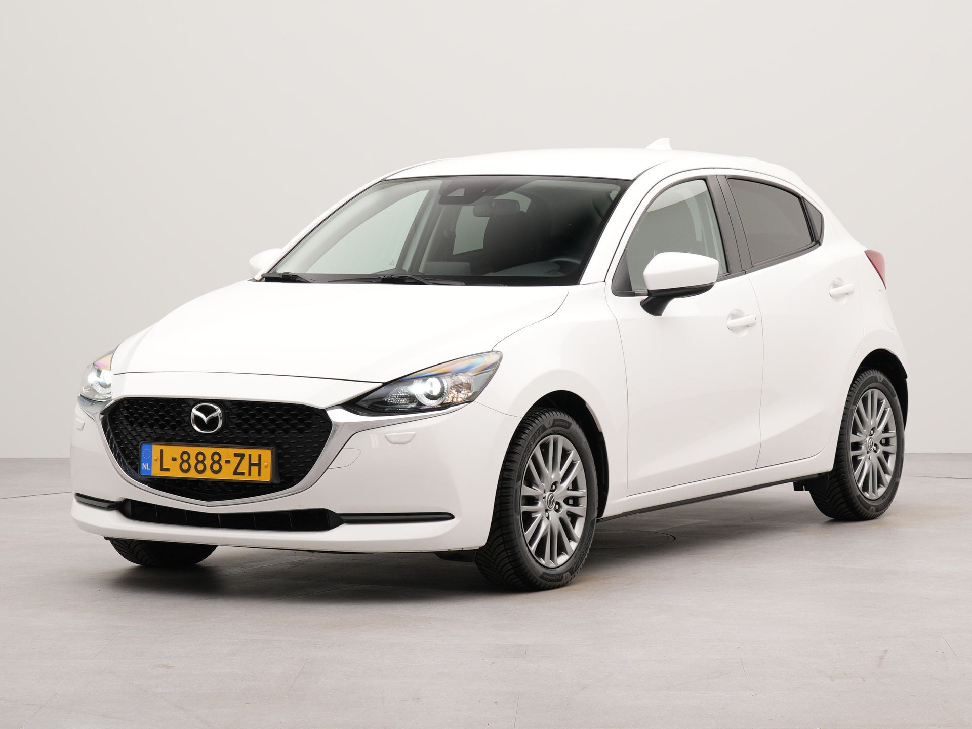 Mazda 2 1.5 Skyactiv-G Style Selected | Apple Carplay | Cruise Control | DAB | Lane Assist | Achteruitrijcamera | Keyless Start |