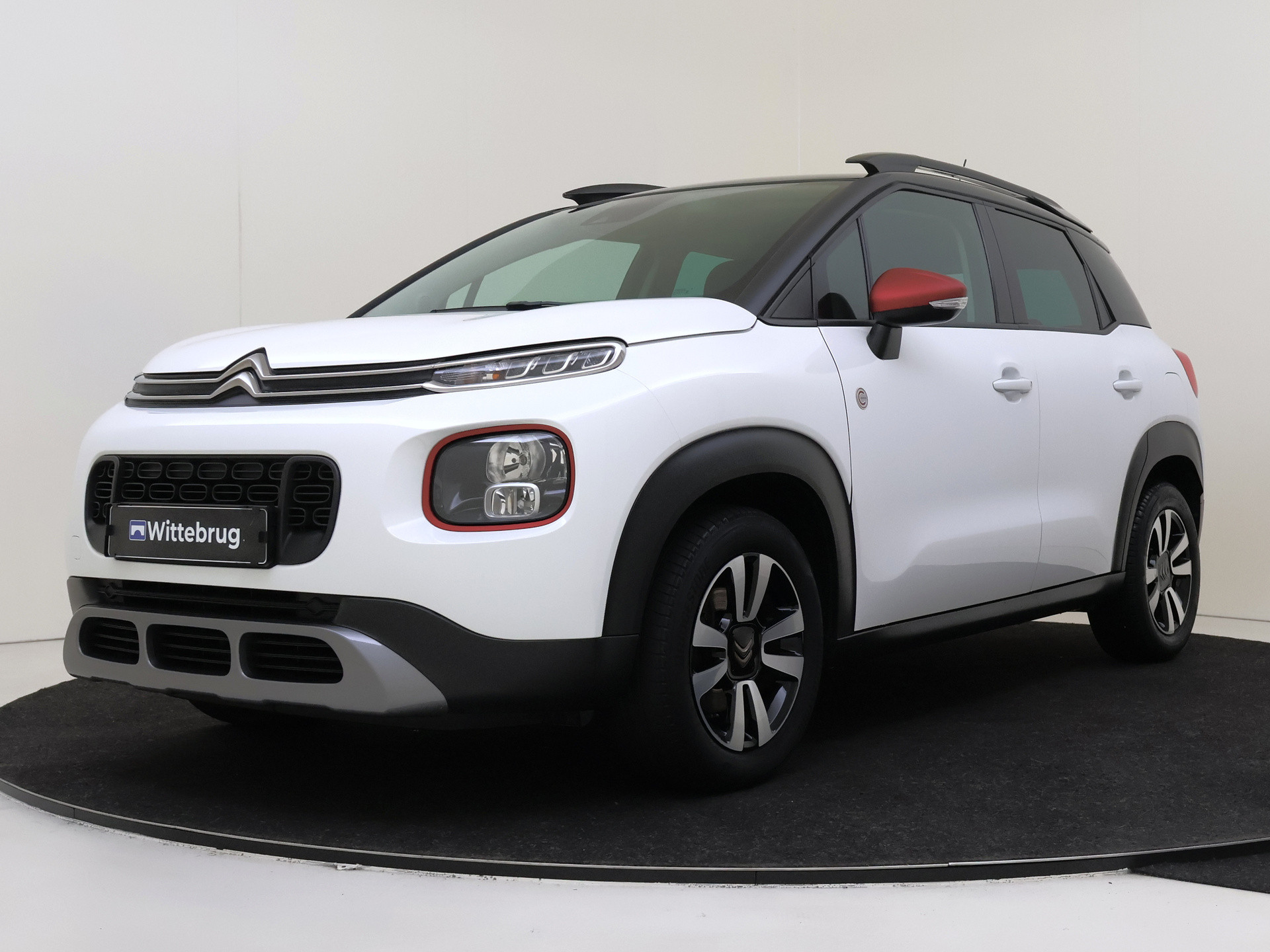 Citroën C3 Aircross 1.2 PureTech C-Series HOGE INSTAP !