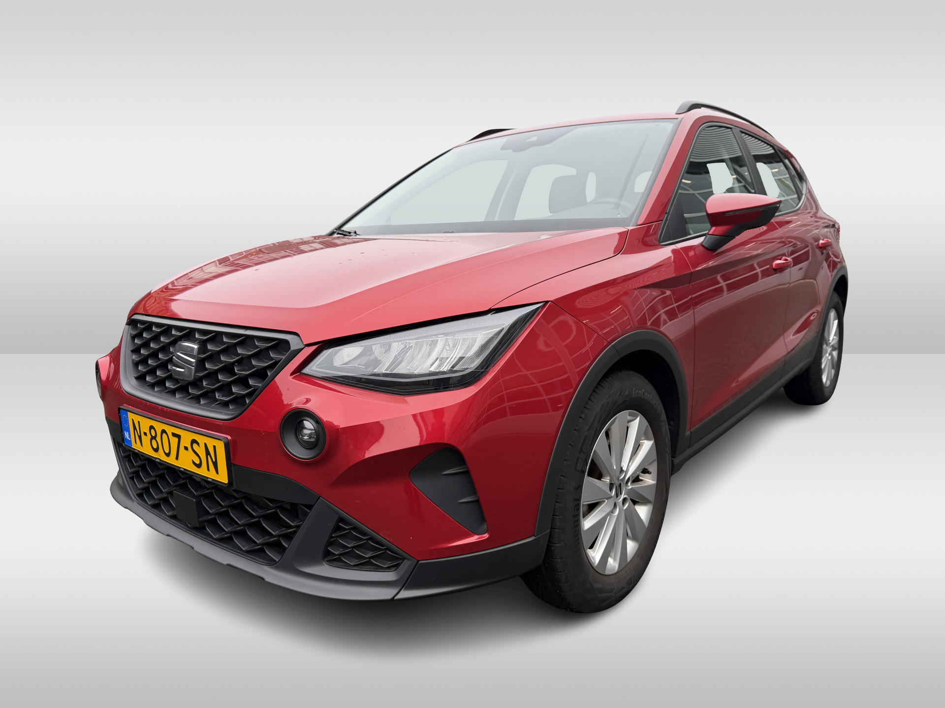 SEAT Arona 1.0 TSI 95pk Style / App. connect / Climate controle / Parkeersensoren achterzijde / LM Velgen