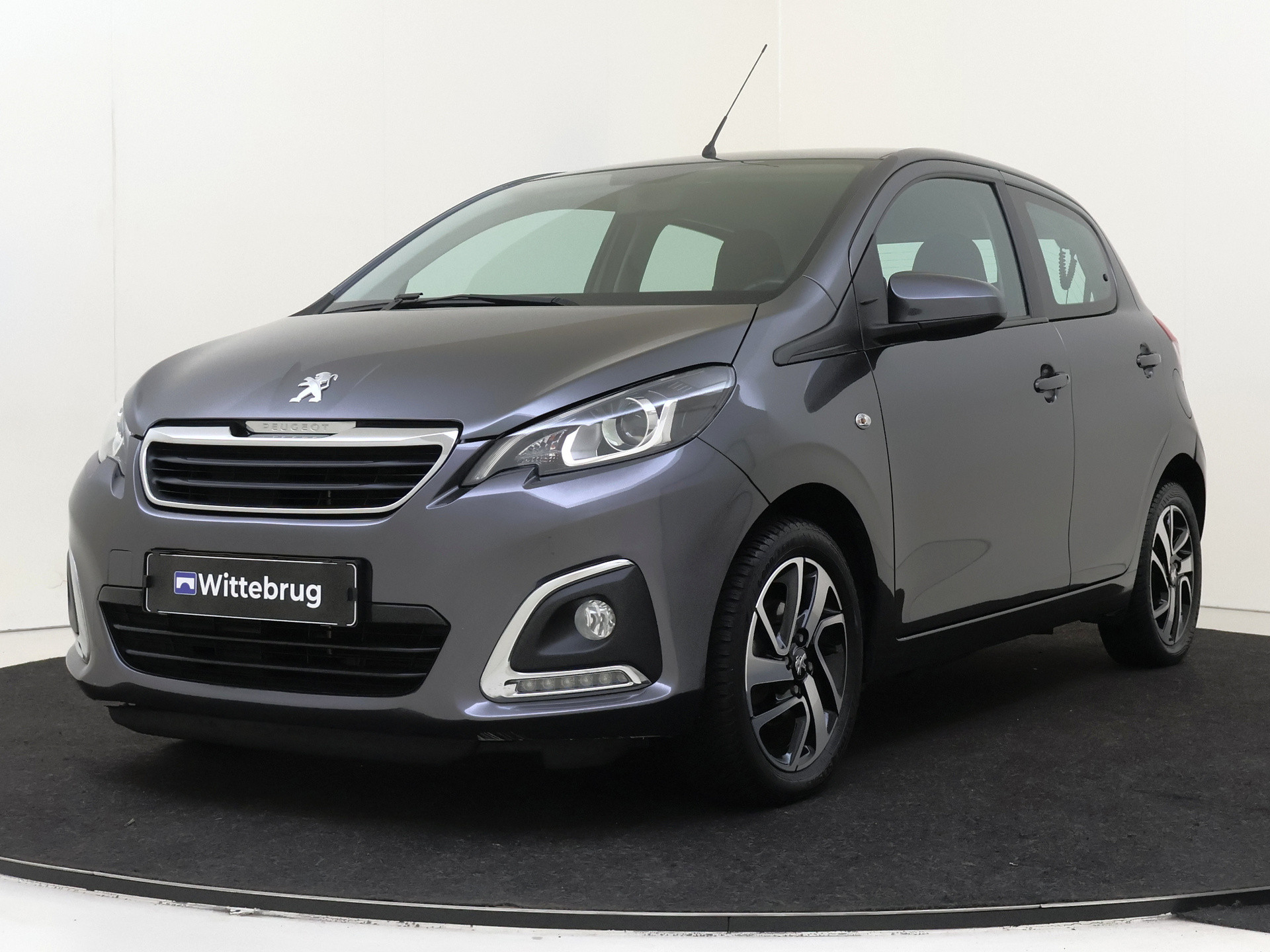 Peugeot 108 1.0 e-VTi Allure Airco | Navigatie | lichtmetalen velgen |