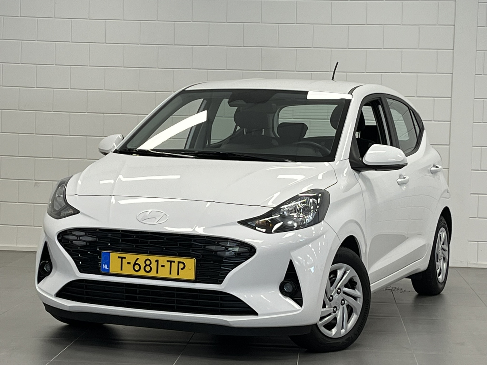 Hyundai i10 1.0 Comfort APPLE / ANDROID NAVIGATIE | AIRCO | 5 DEURS
