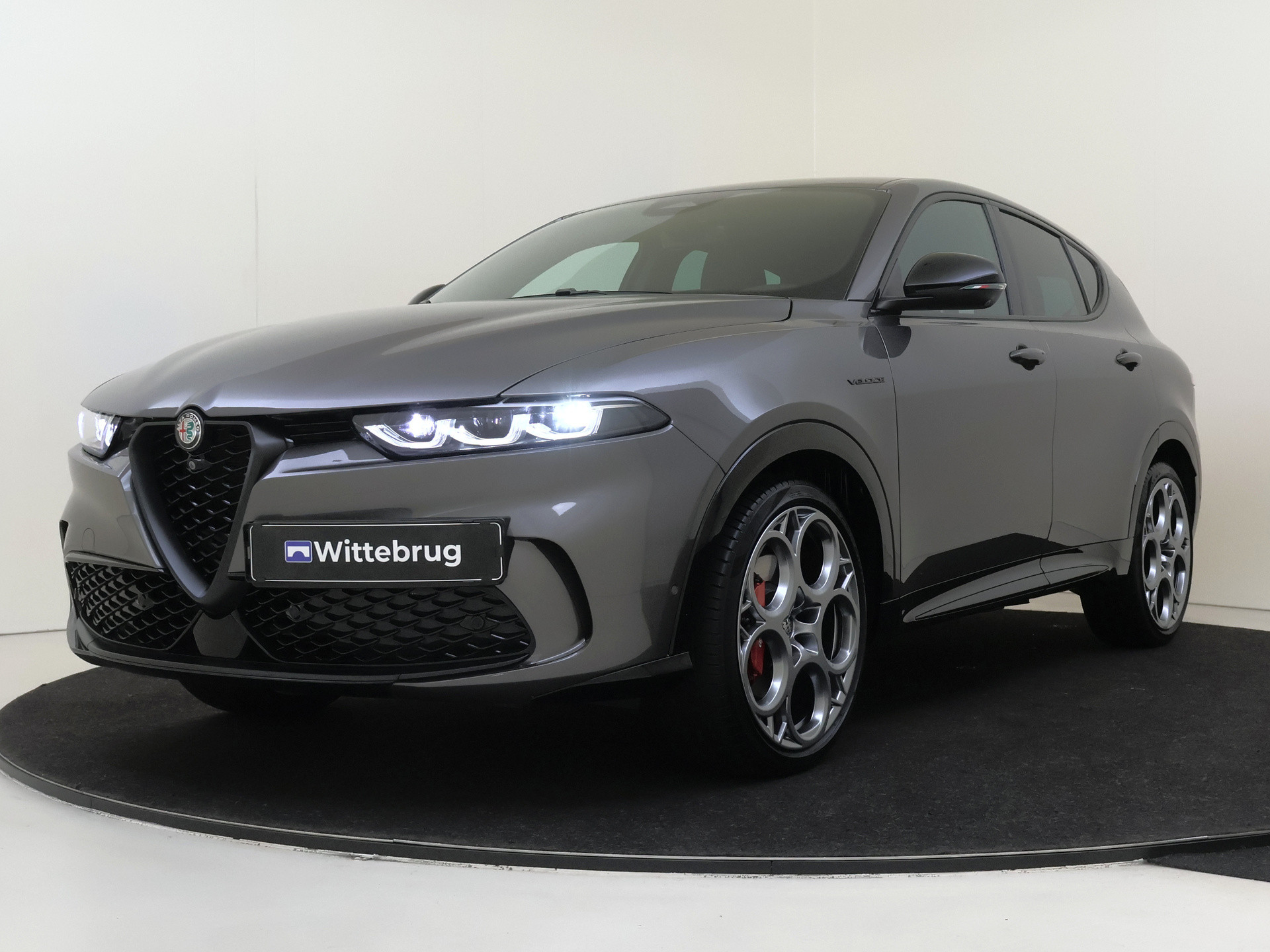 Alfa Romeo Tonale 1.5T Hybrid Veloce Stoere uitvoering ! YP