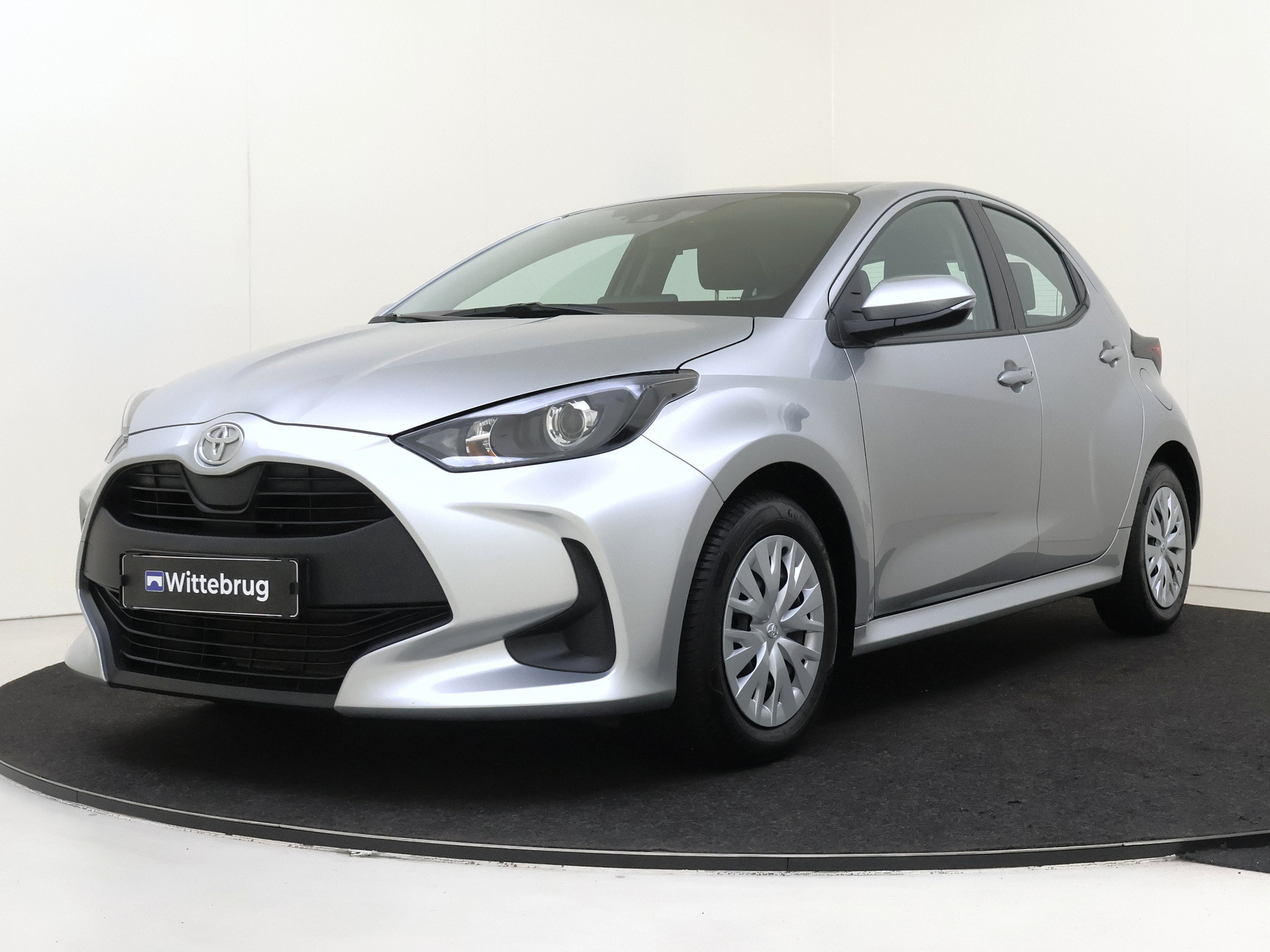 Toyota Yaris 1.5 VVT-i Active YP