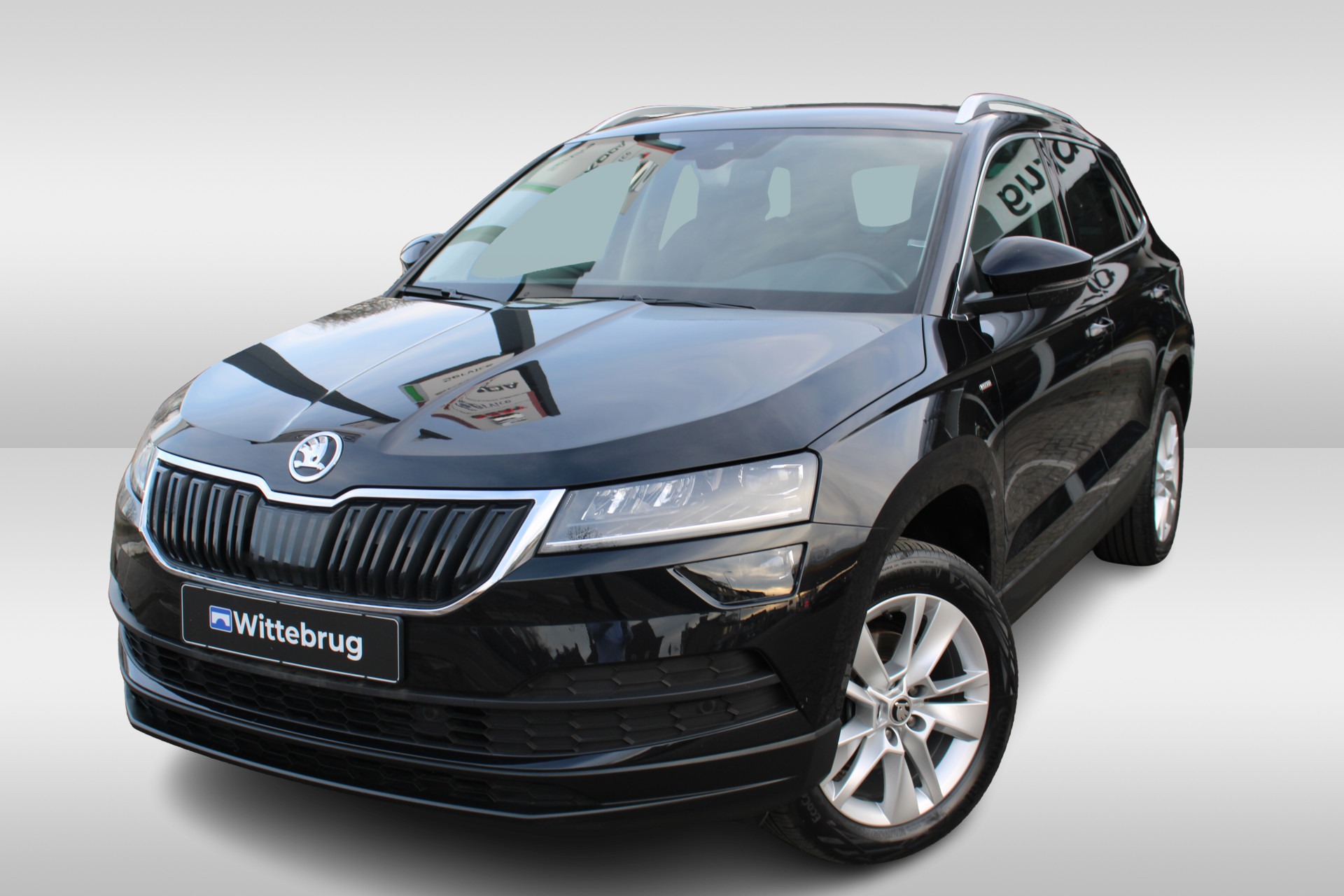 Škoda Karoq 1.0 TSI 110pk Ambition CLEVER uitvoering / LED / Digitale cockpit / LM 17 inch/ Navigatie / Parkeersensoren / Camera / Varioflex