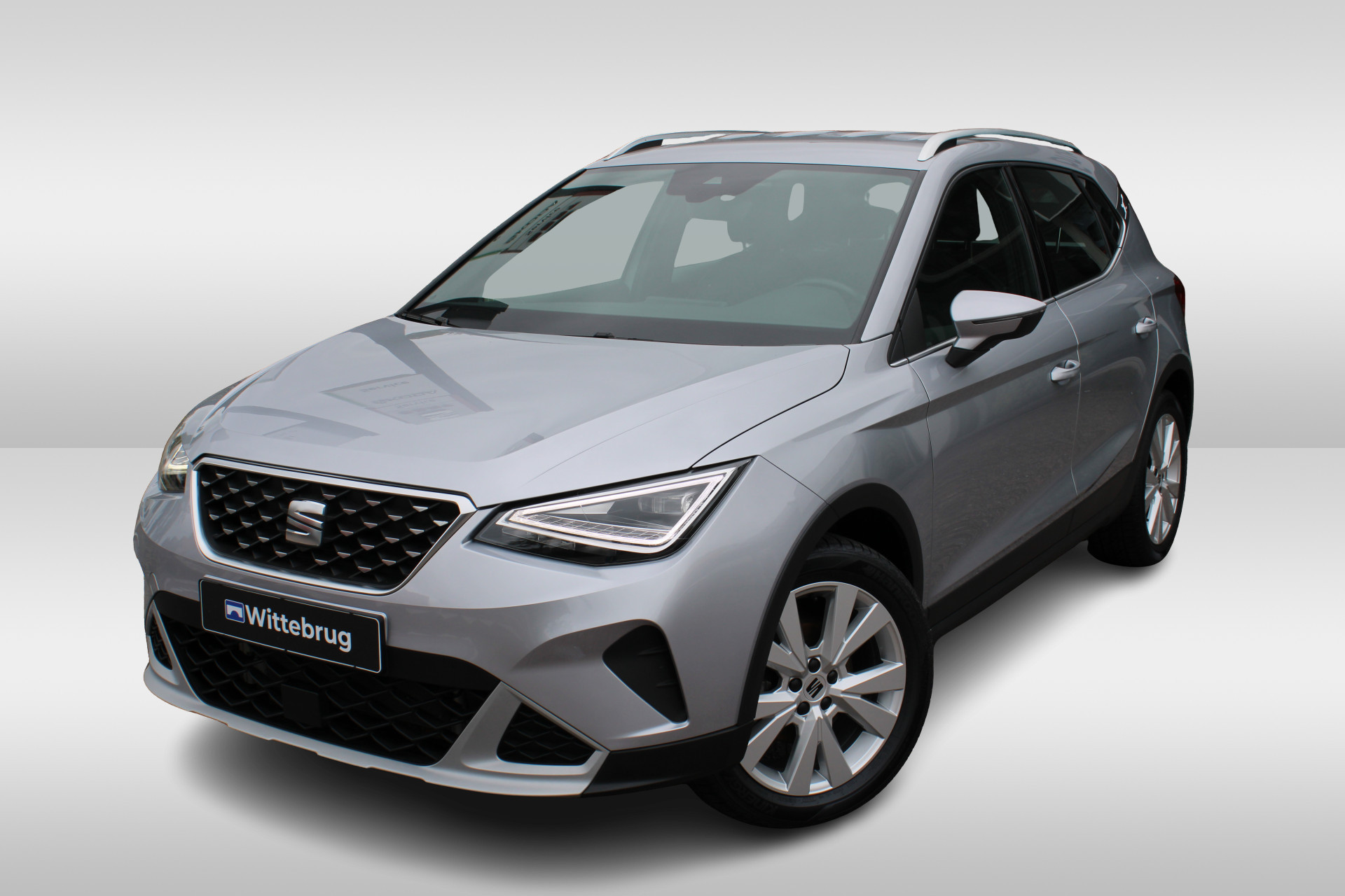 SEAT Arona 1.0 TSI 110pk Xperience DSG Automaat / Navigatie / LM 17 inch / LED