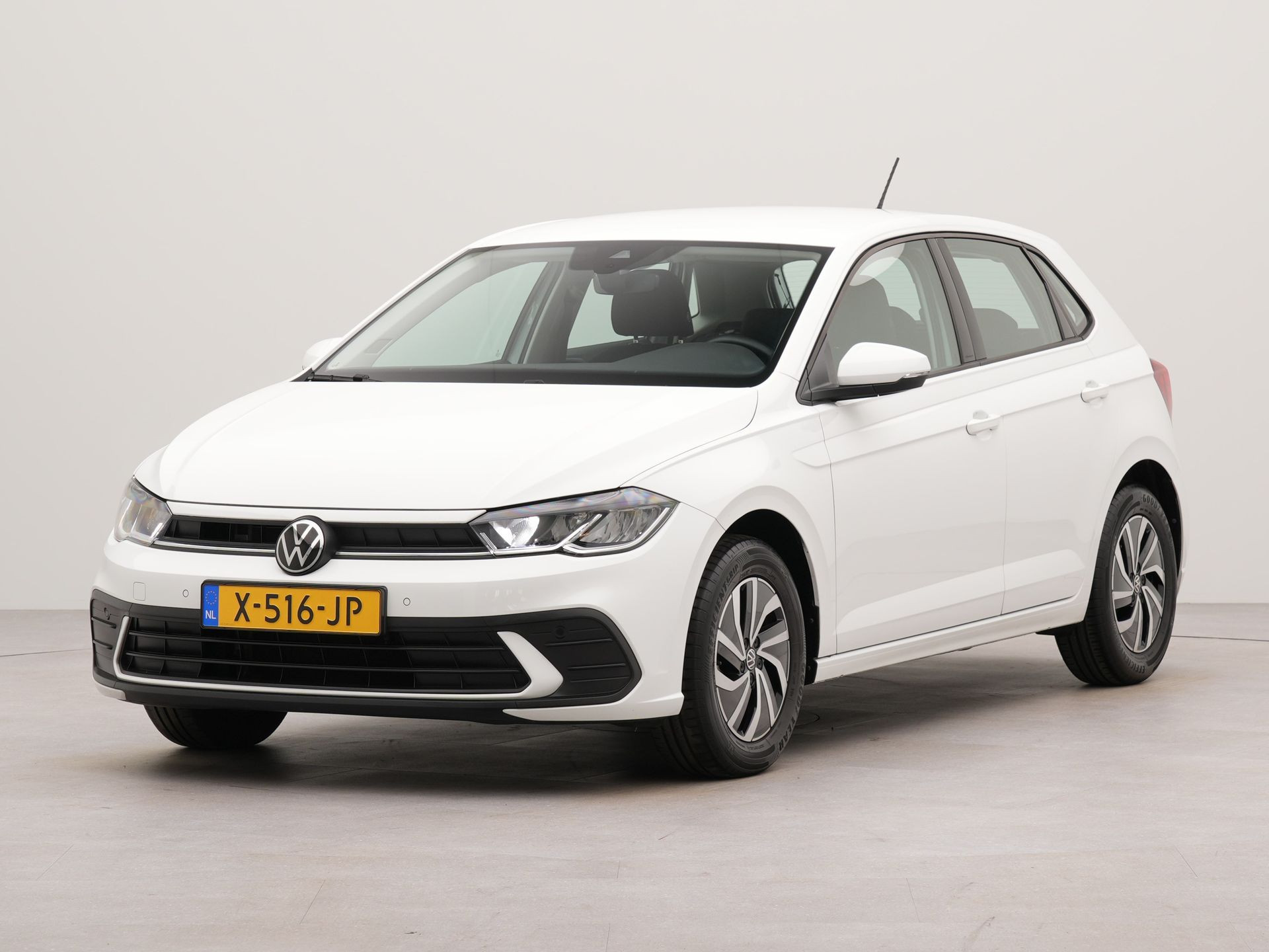 Volkswagen Polo 1.0 TSI Life Business | Apple Carplay | Navigatie | Bluetooth | Parkeersensoren voor en achter | Bluetooth |