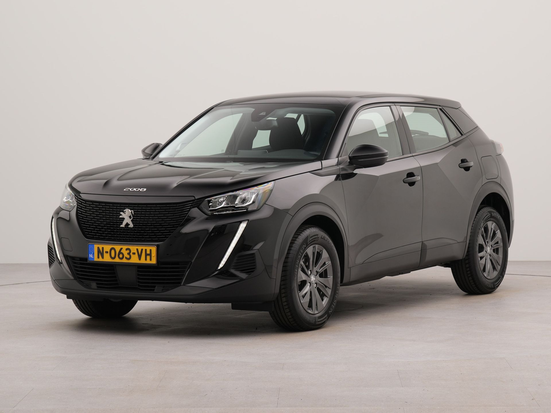 Peugeot 2008 1.2 PureTech Active Pack | Apple Carplay | Bluetooth | Cruise control | Parkeersensoren achter | Navigatie |