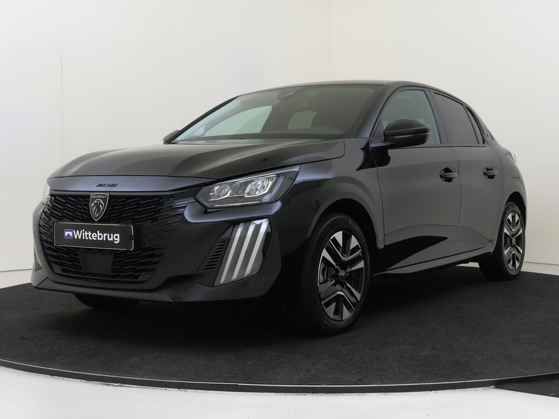 Peugeot e-208 EV Allure 51 kWh