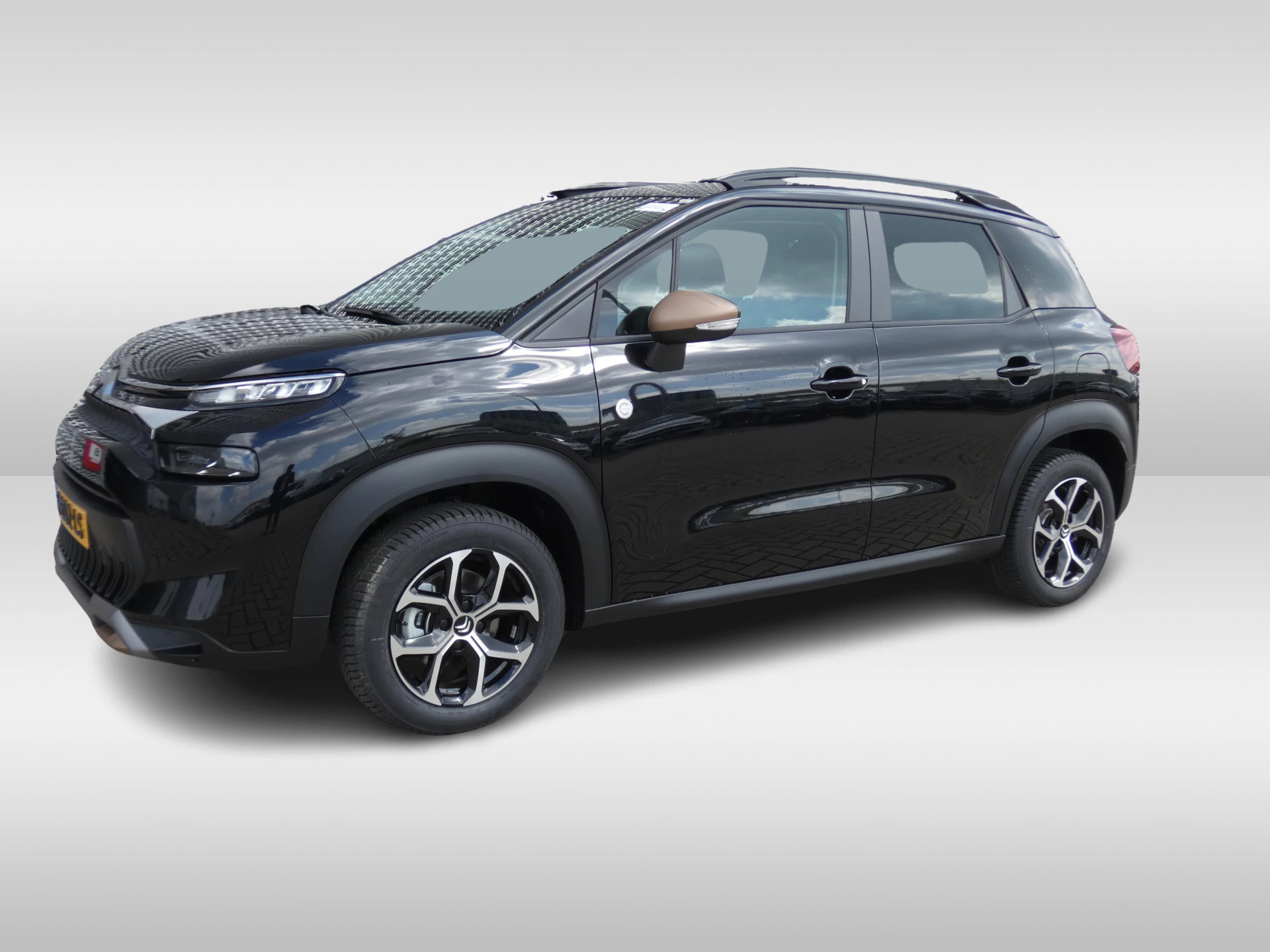 Citroën C3 Aircross 1.2 110pk C-Series All-Season banden I Navigatie Vraag naar de Actuele kilometerstand!! Demonstatieauto van Wittebrug
