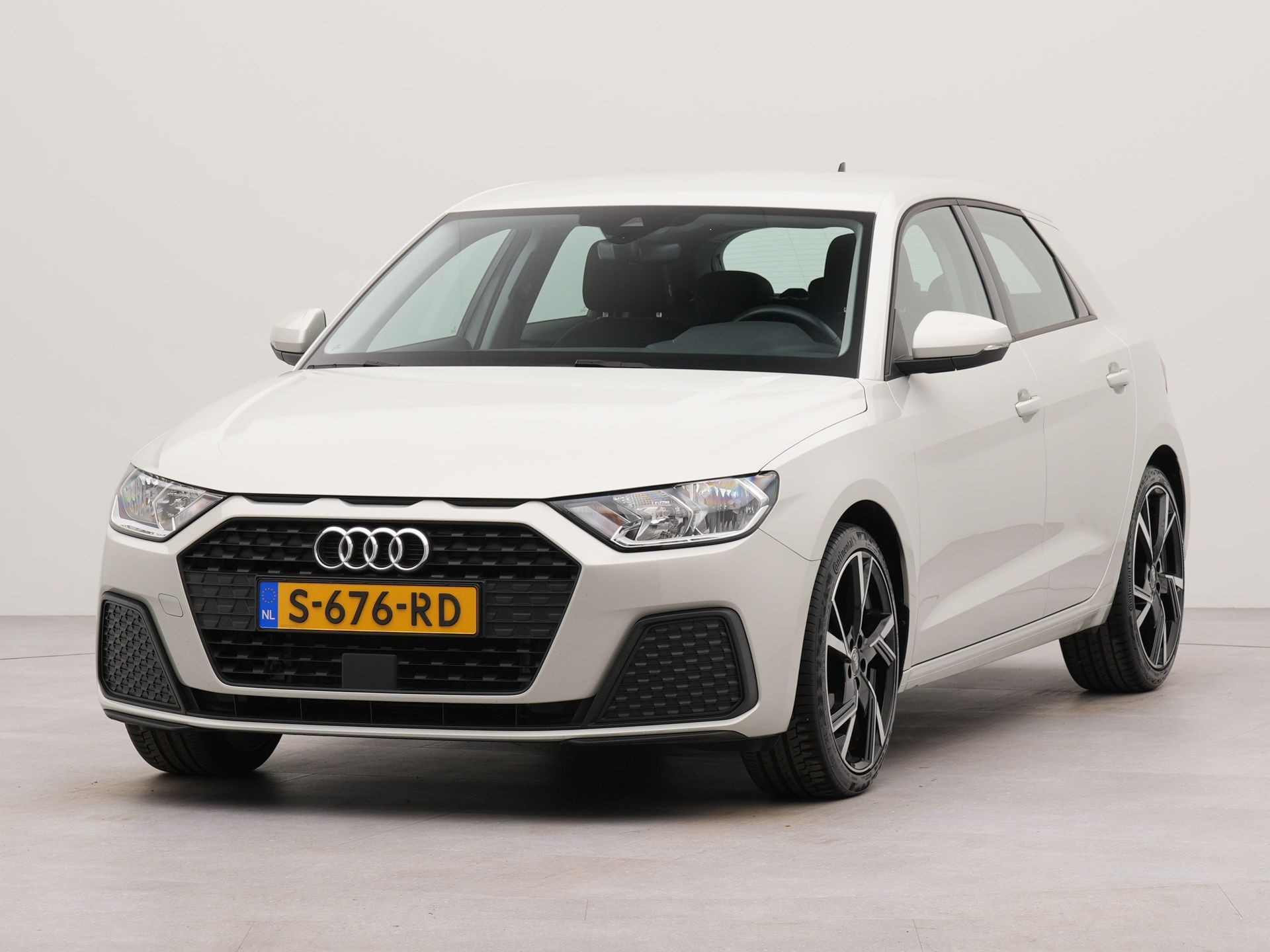 Audi A1 Sportback 25 TFSI Pro Line | Apple Carplay | Bluetooth | Airco | LM velgen 18