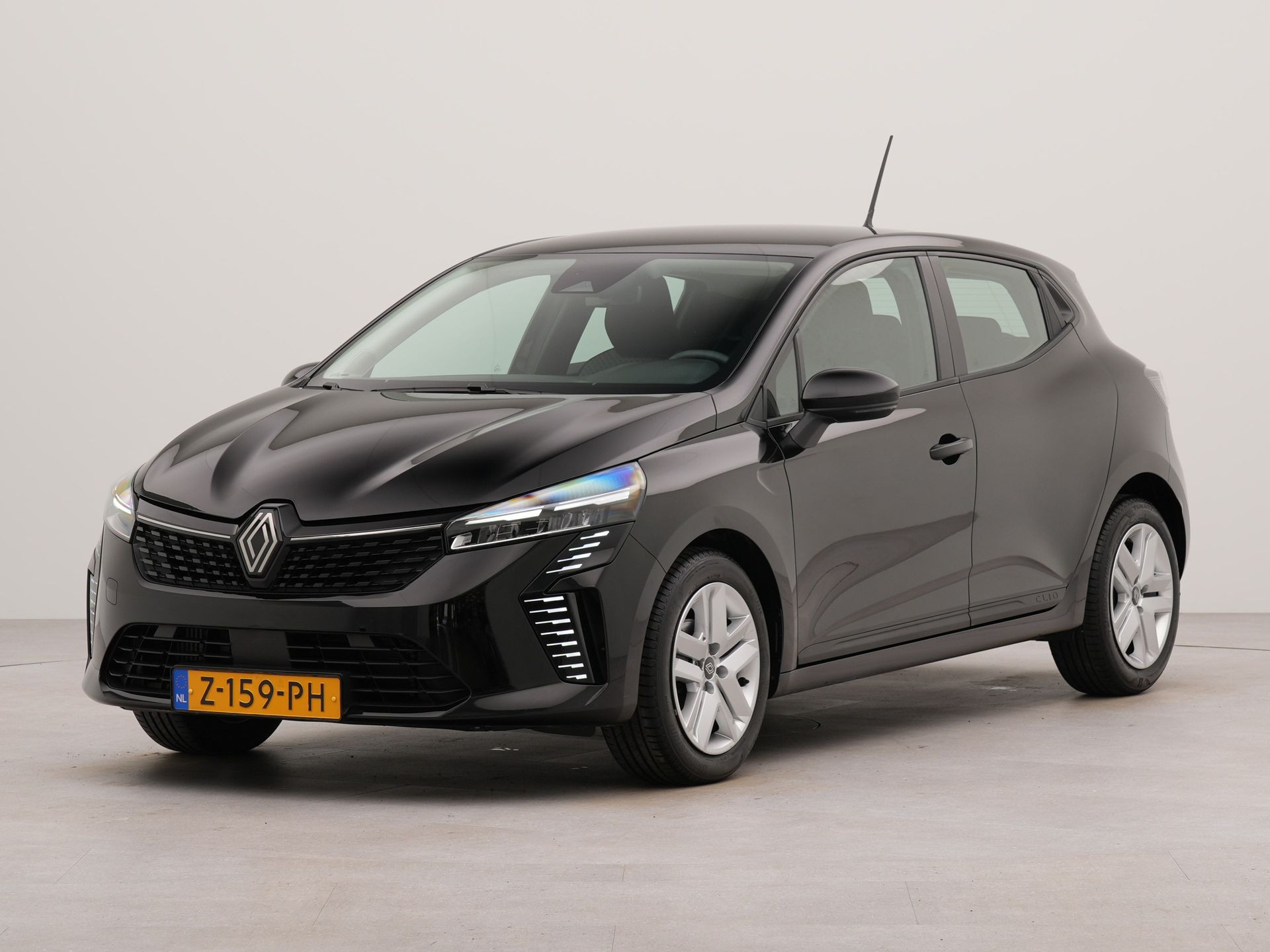 Renault Clio 1.0 TCe 90 GPF evolution | Apple Carplay | Parkeersensoren achter | Connected services | Bluetooth | Cruise control |