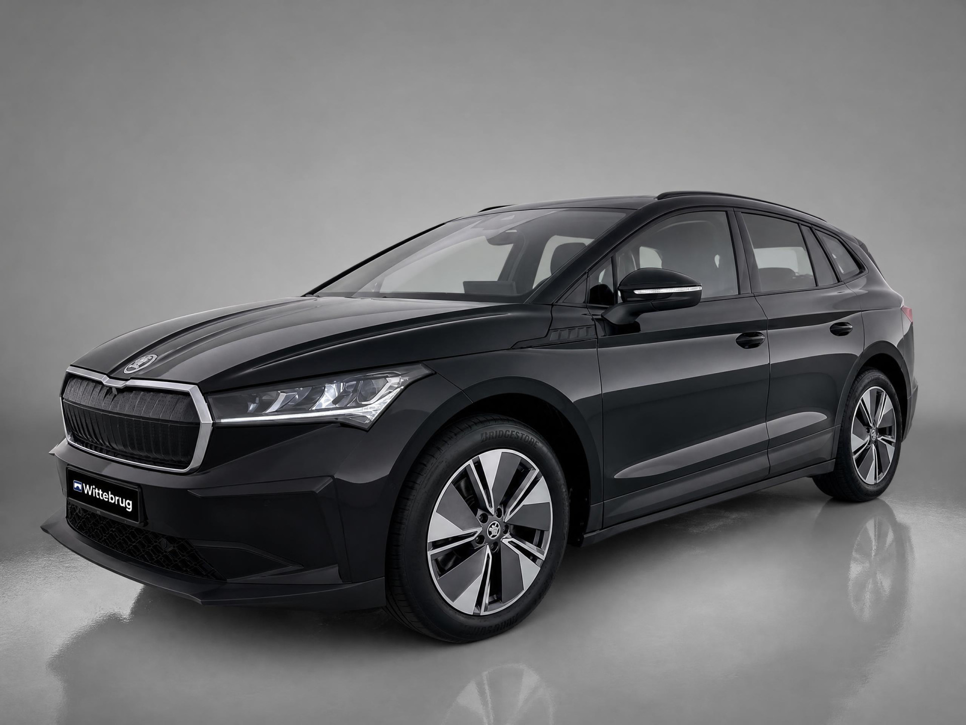 Škoda Enyaq iV 60 / Navigatie / Camera / Parkeersensoren V+A / Lichtmetaal 19 inch / P4