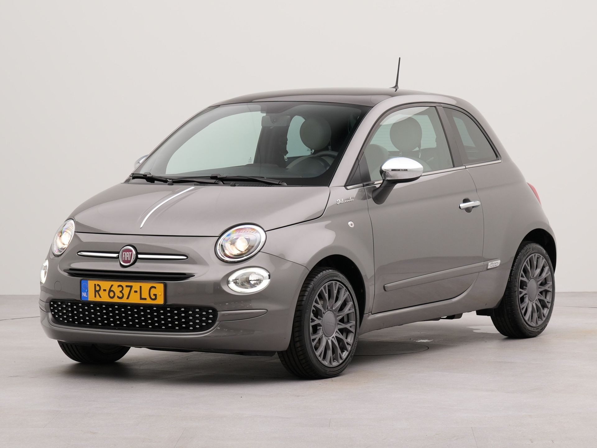 Fiat 500 1.0 Hybrid Dolcevita | Apple Carplay | Cruise Control | DAB | Panoramadak | Airco |