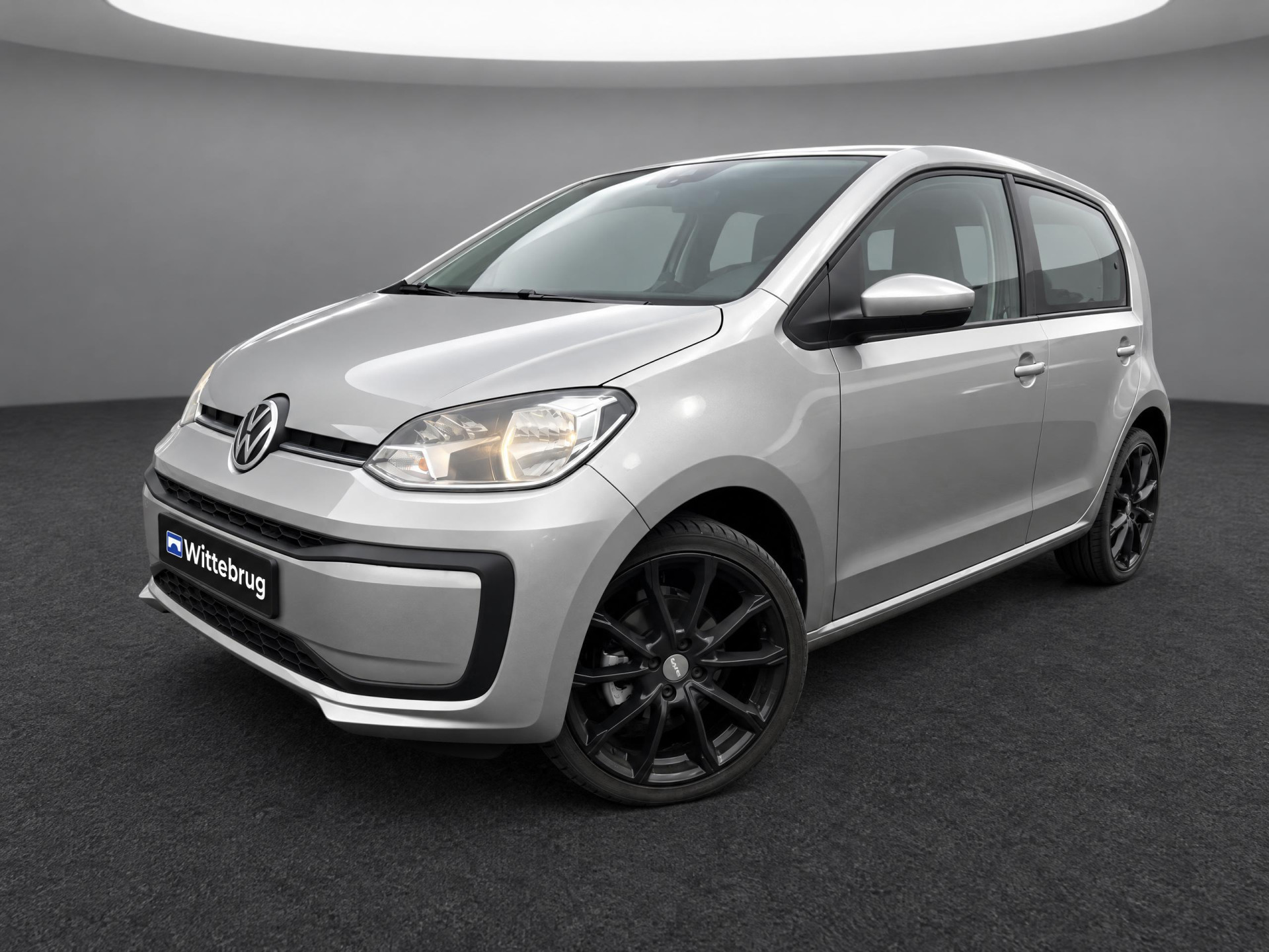 Volkswagen up! 1.0 Airco / Bluetooth / 17