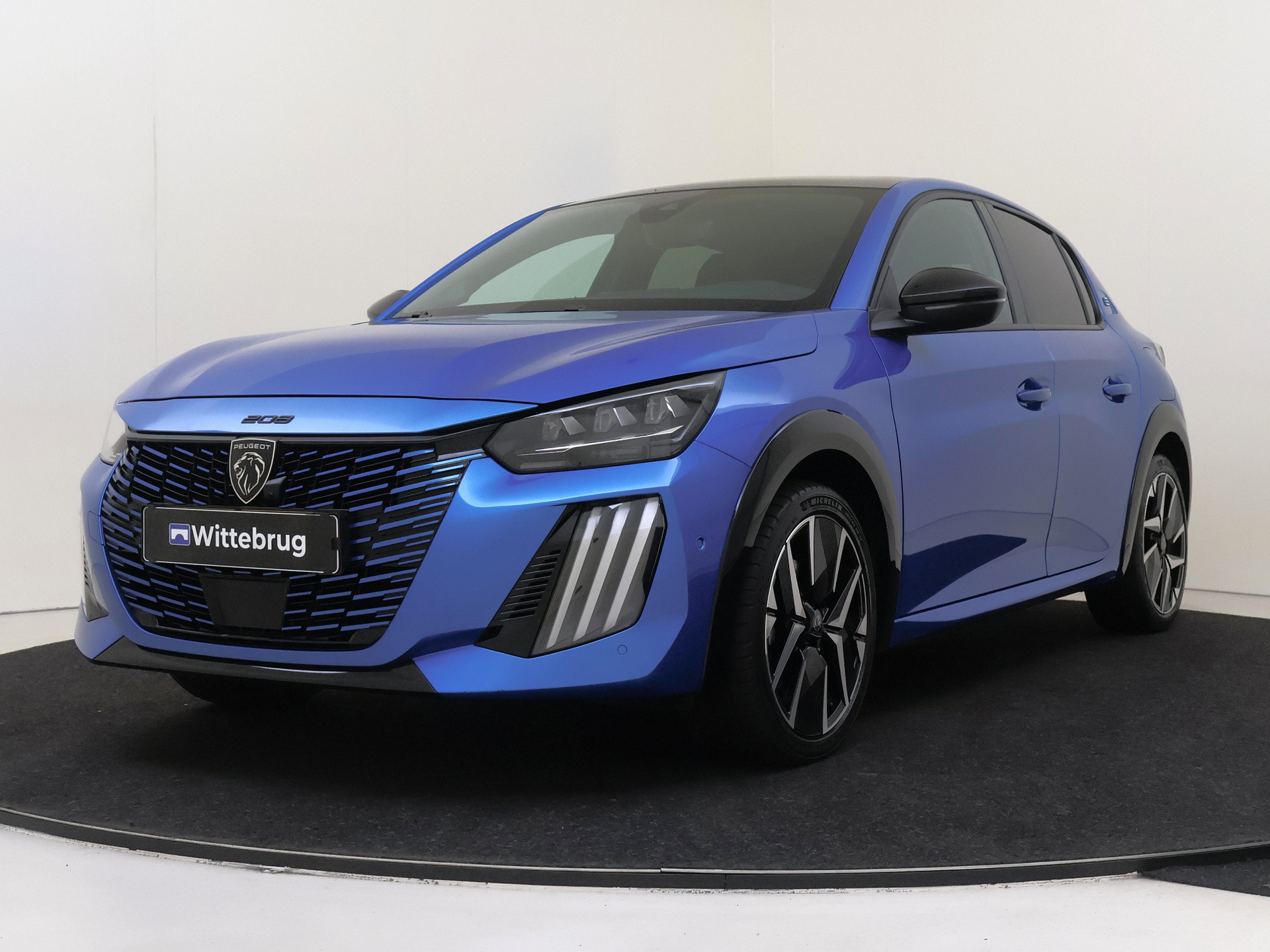 Peugeot e-208 EV GT 51 kWh LONG RANGE PANORAMADAK + ALCANTARA