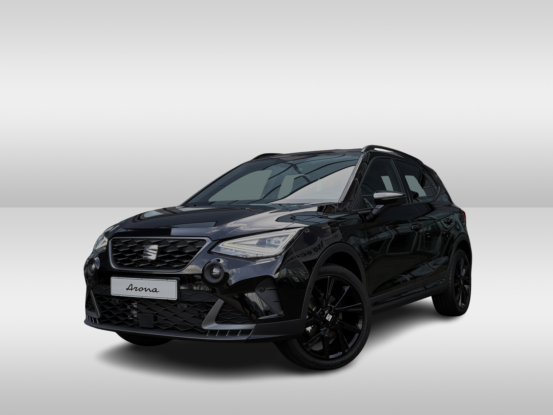 SEAT Arona 1.0 EcoTSI FR Business Connect / Black Pack / Achteruitrijcamera / Keyless Entry/Go / Verwarmbare voorstoelen / Apple CarPlay™ & Android Auto™ 