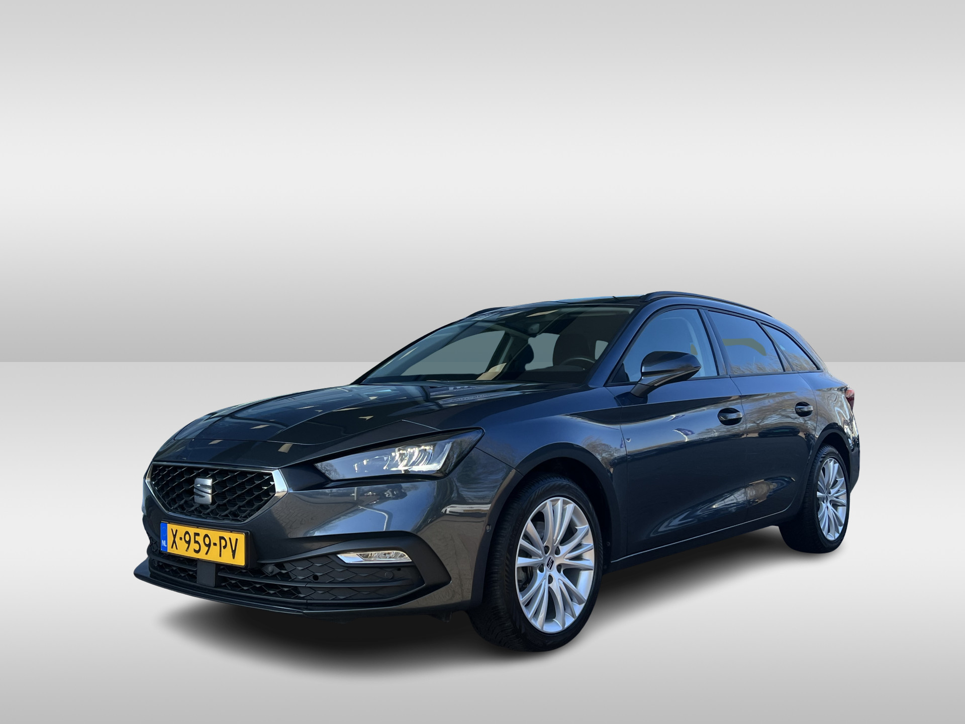 SEAT Leon Sportstourer 1.0 eTSI Style Business Intense